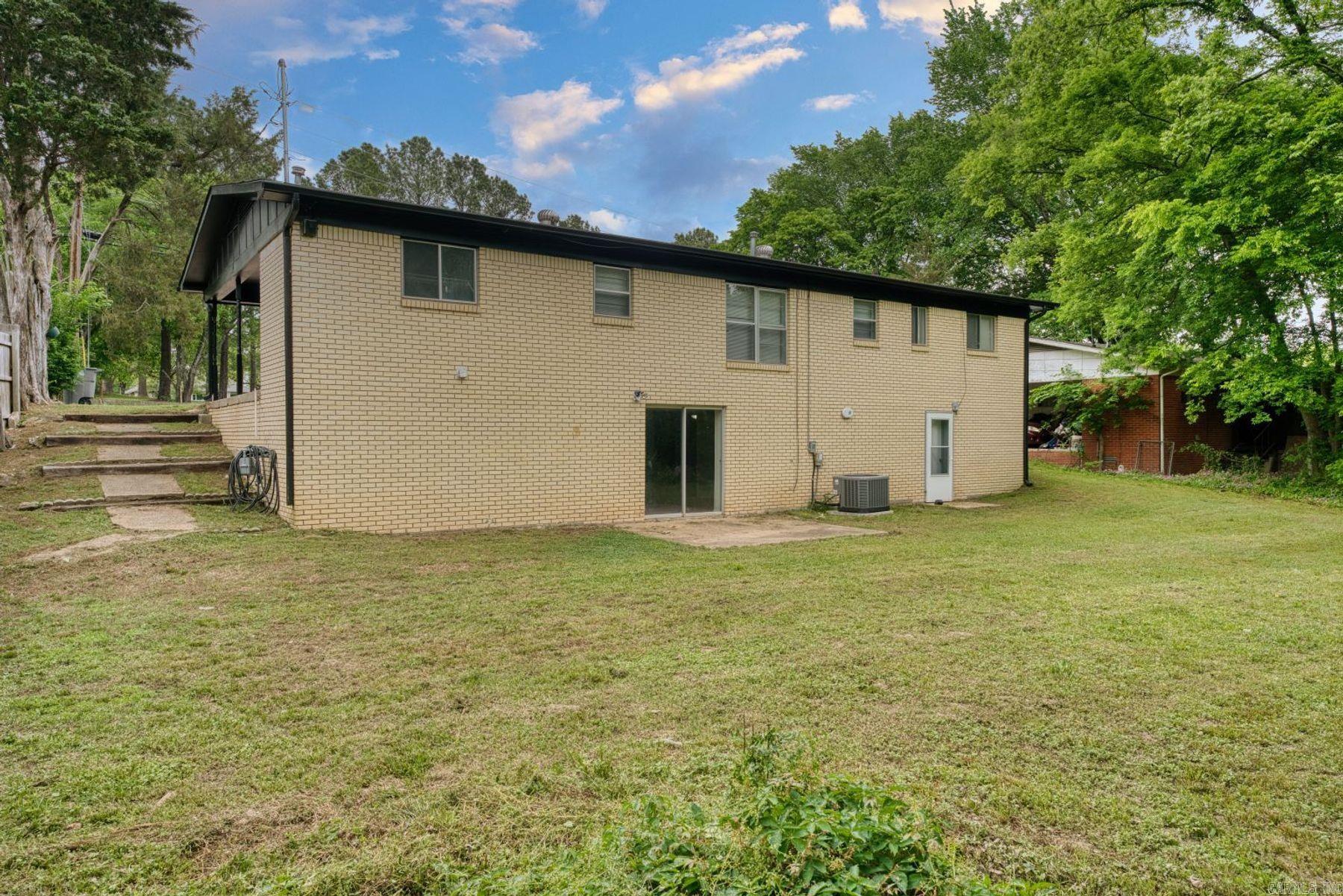 2702 Malvern Avenue Property Photo 34