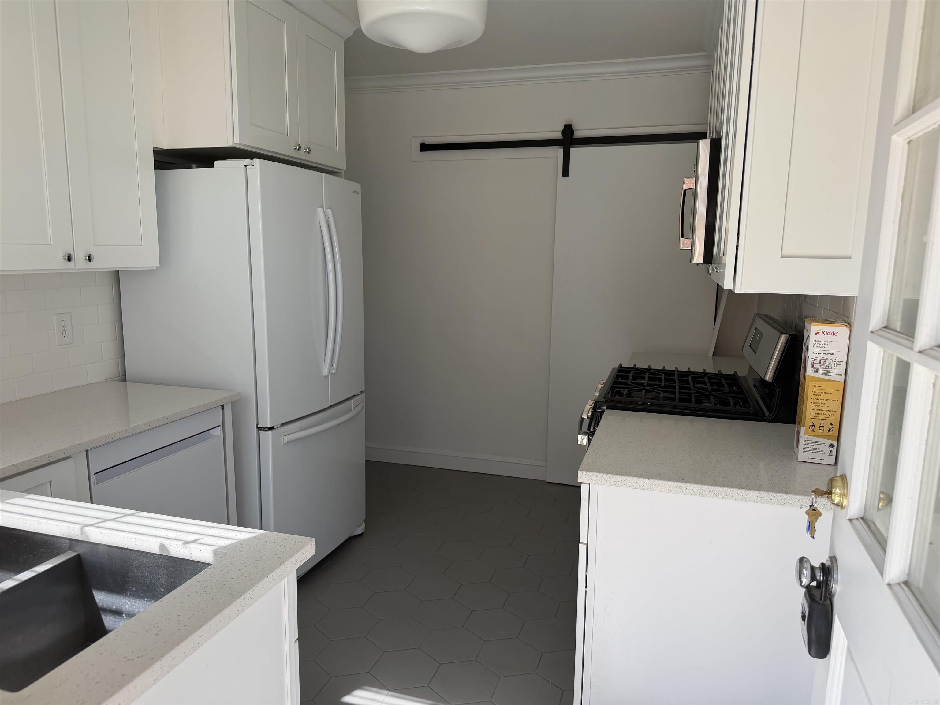 621 Cumberland Street 1/2 Property Photo 6
