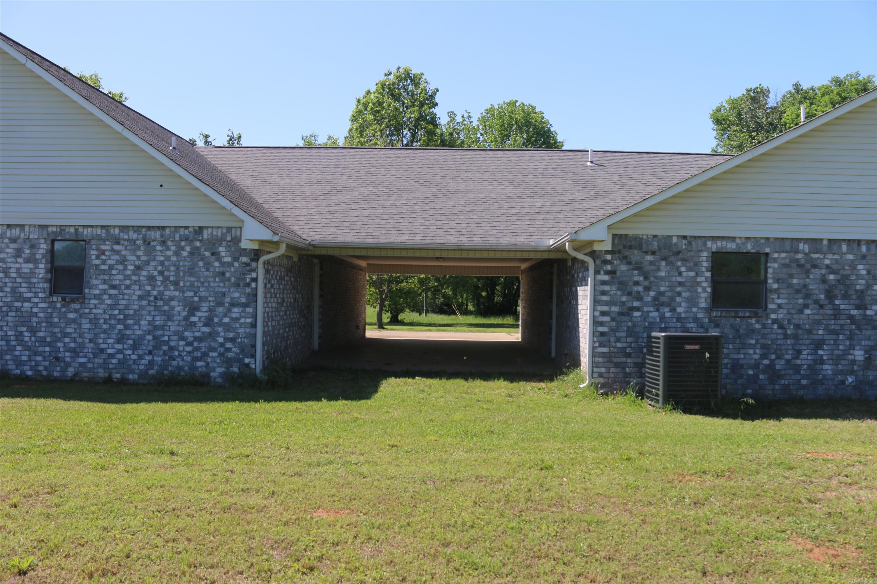 225 Martin Road Property Photo 6