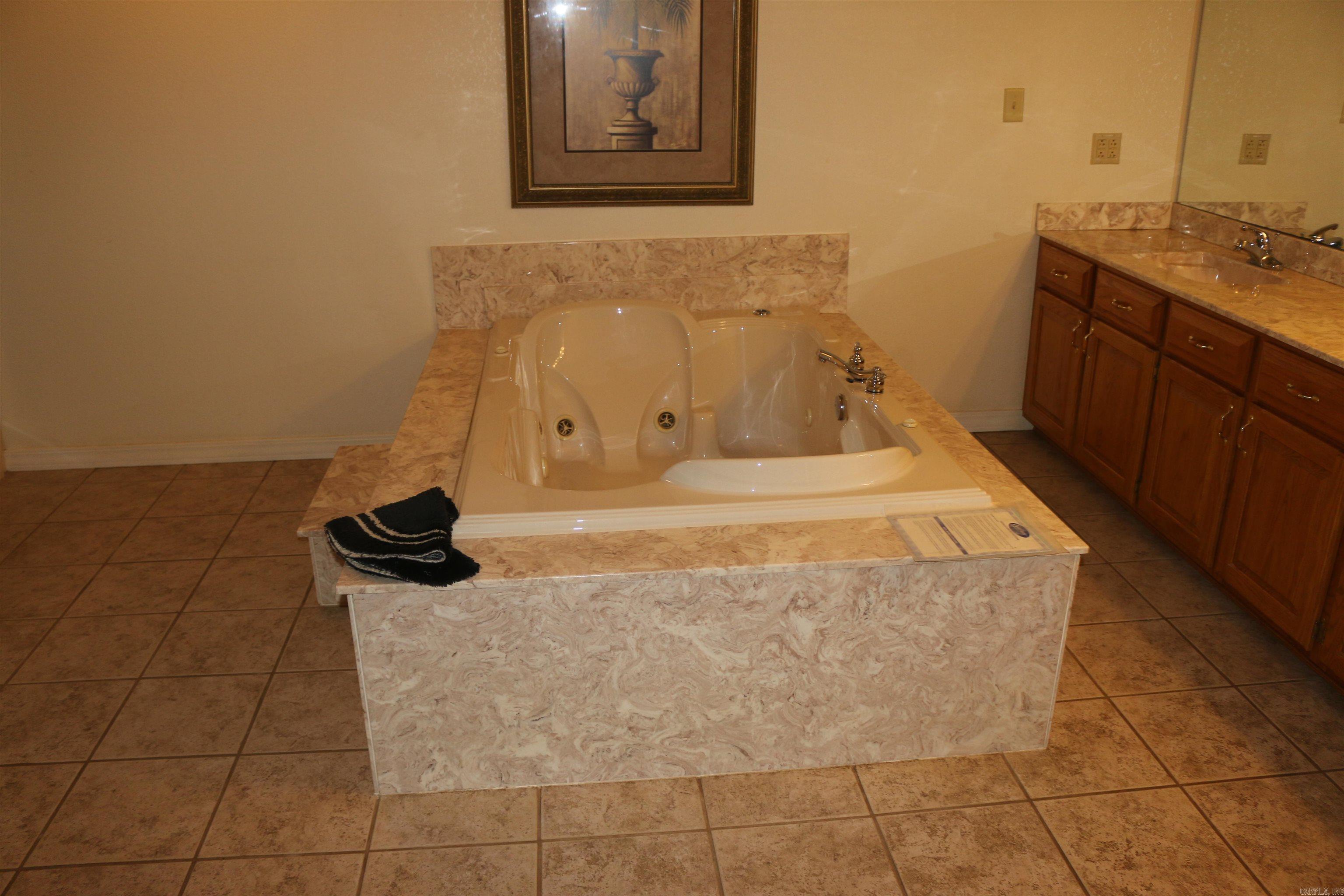225 Martin Road Property Photo 12