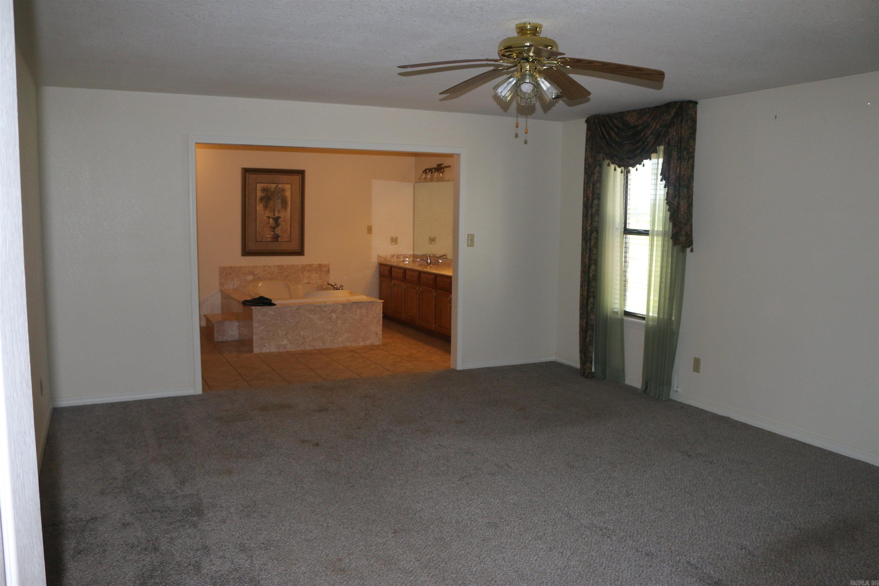 225 Martin Road Property Photo 17