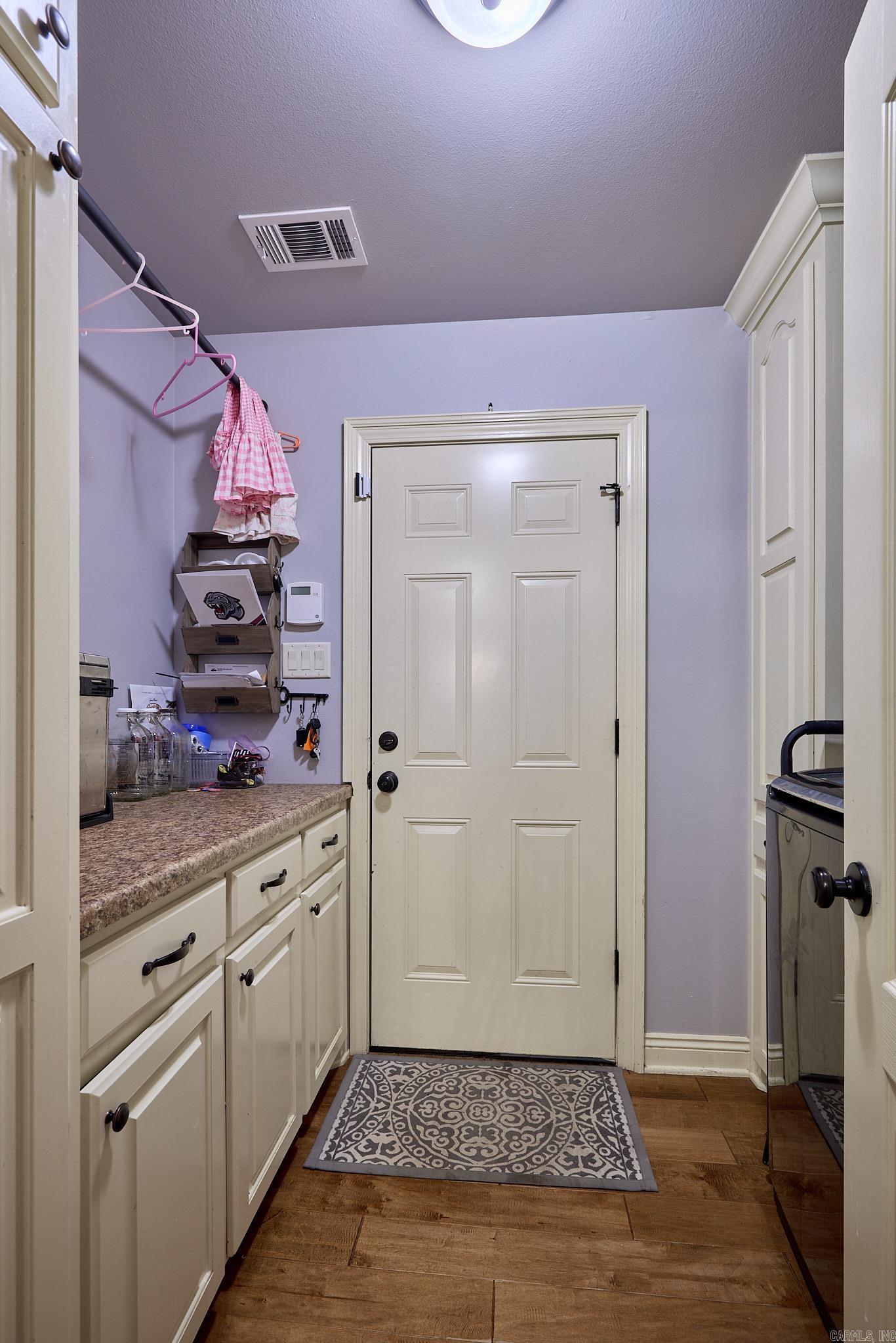 2705 Durango Drive Property Photo 16