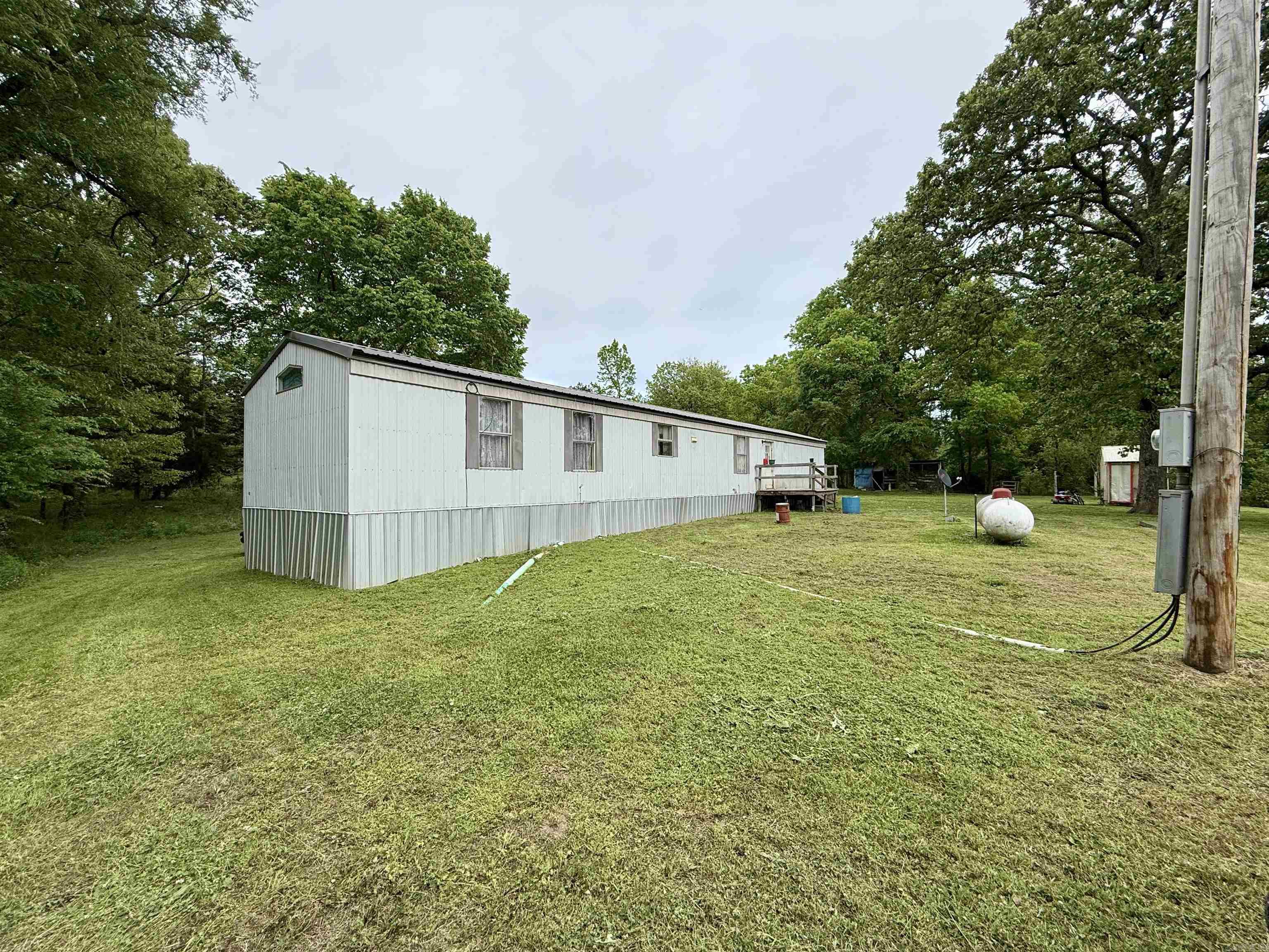 618 Polk Road 24 Property Photo 2