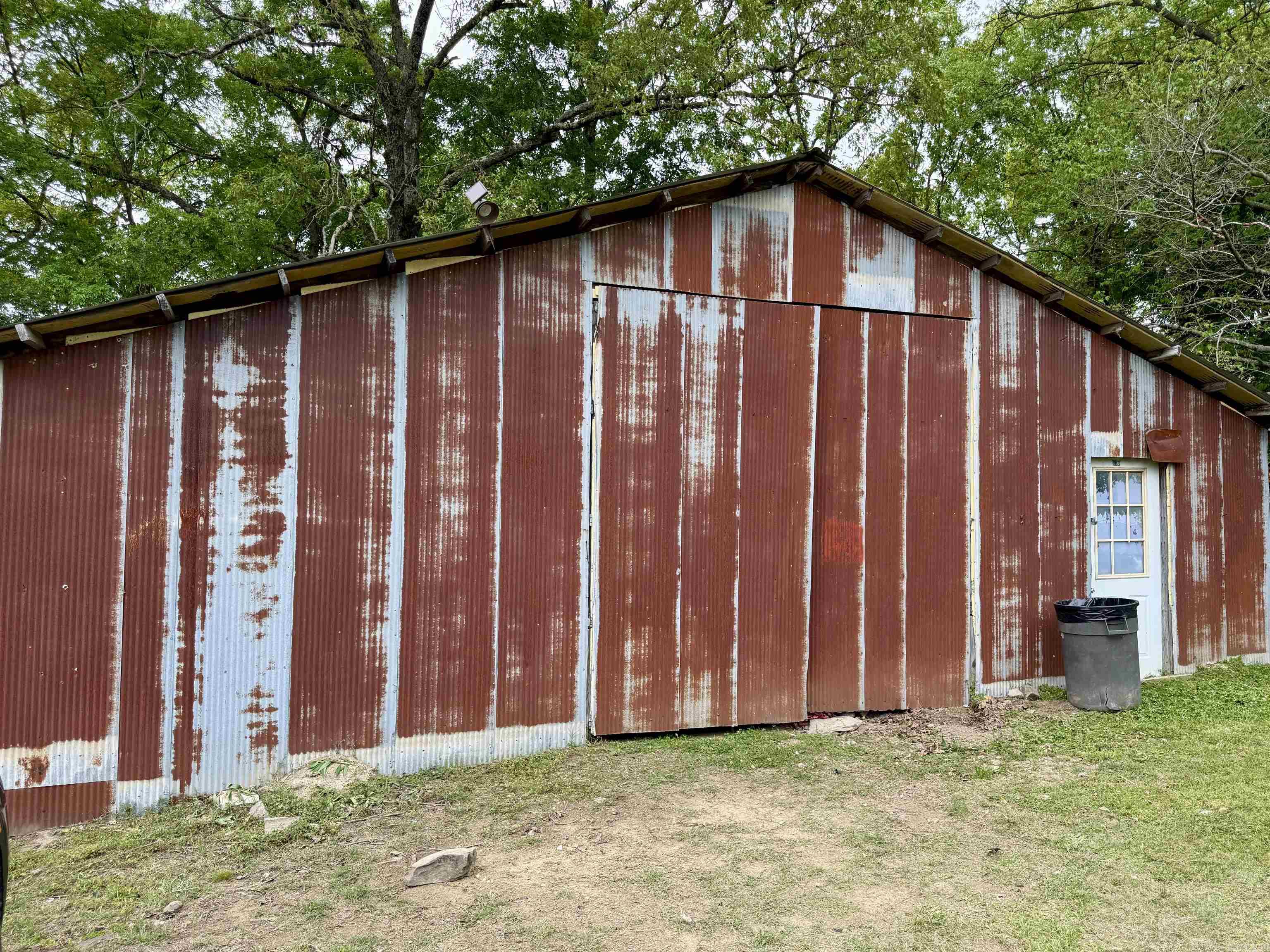 618 Polk Road 24 Property Photo 3