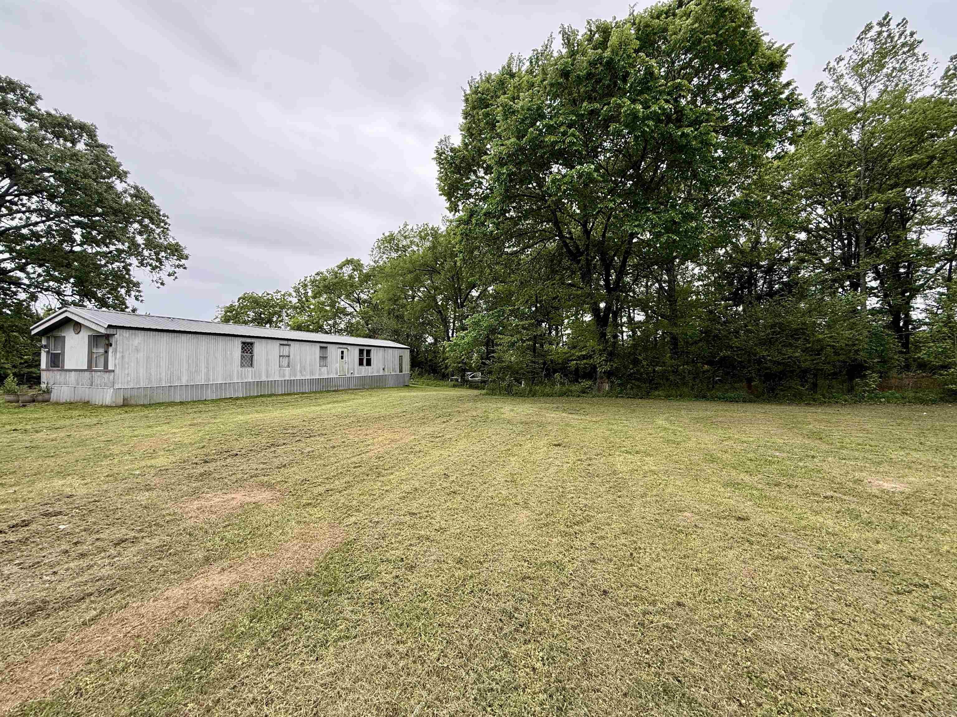 618 Polk Road 24 Property Photo 4