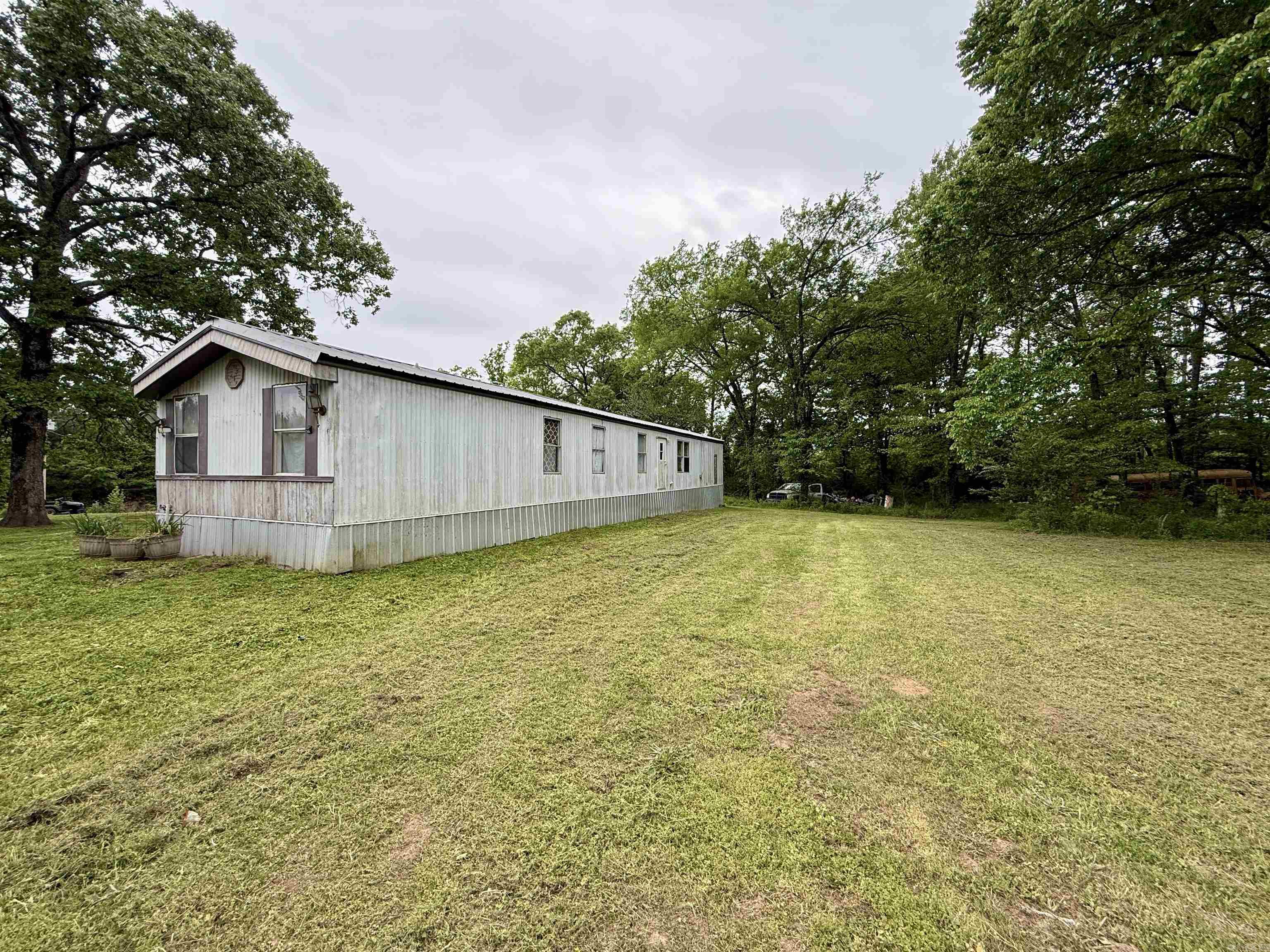 618 Polk Road 24 Property Photo 5