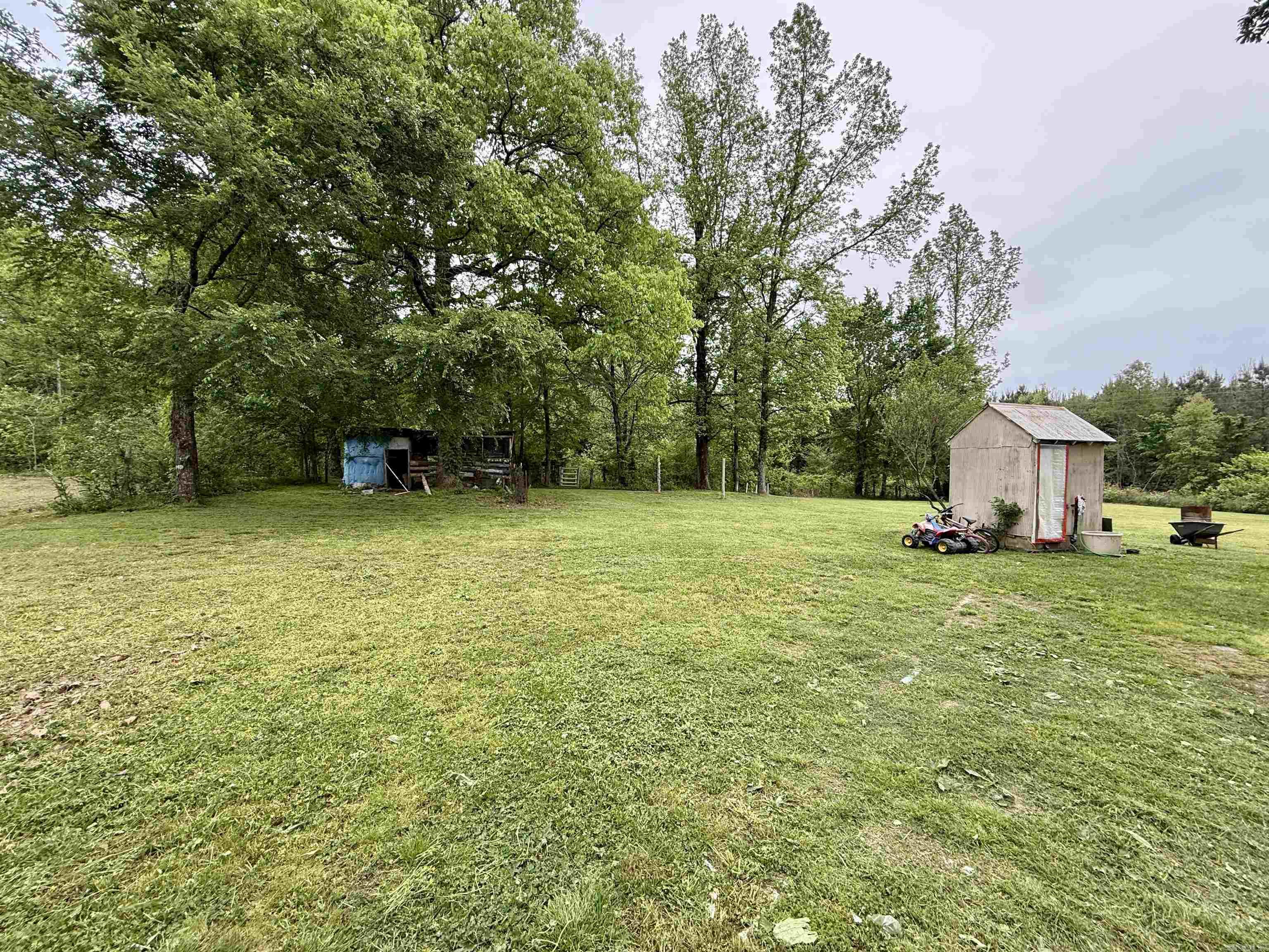 618 Polk Road 24 Property Photo 9