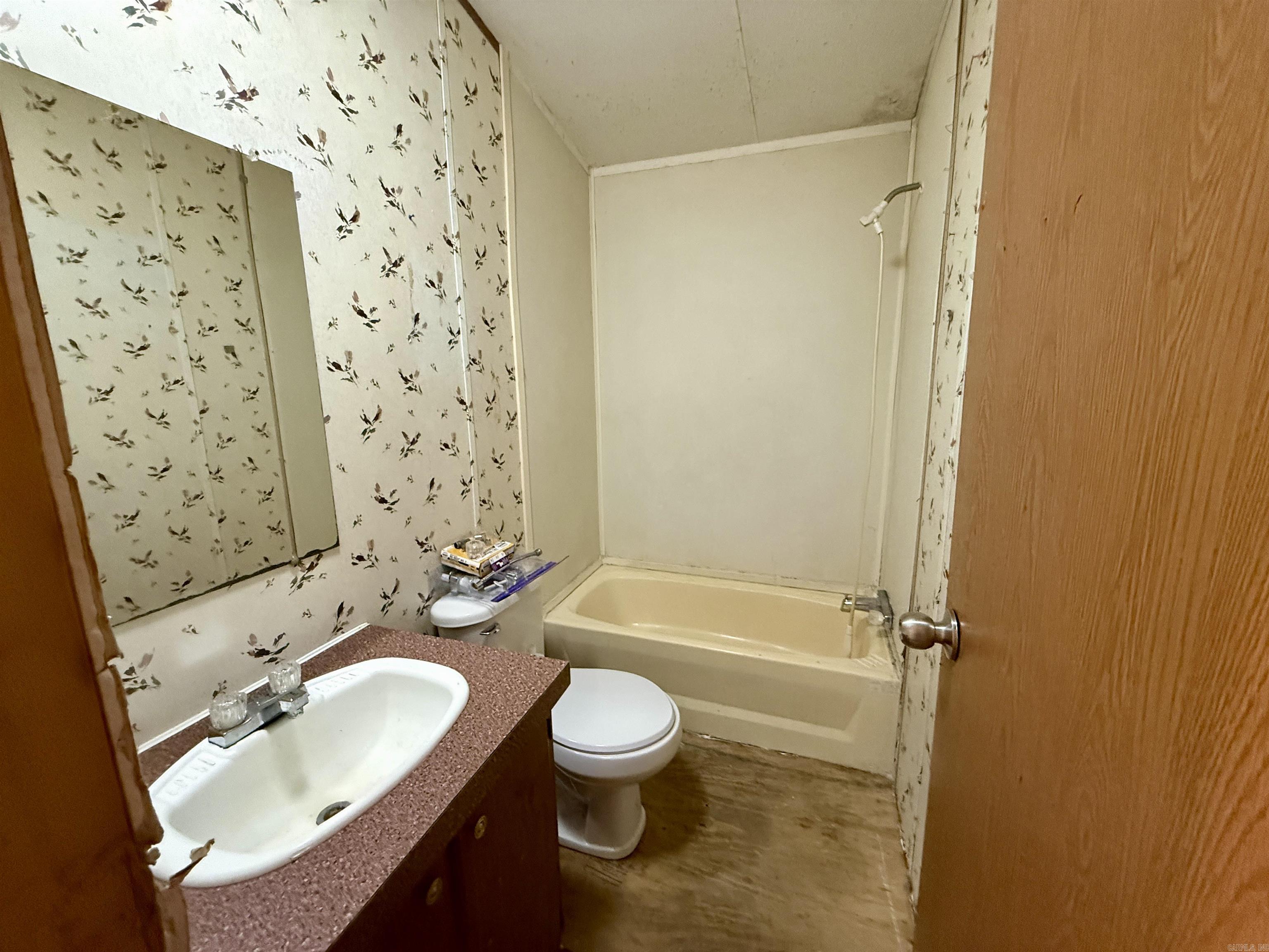 618 Polk Road 24 Property Photo 14