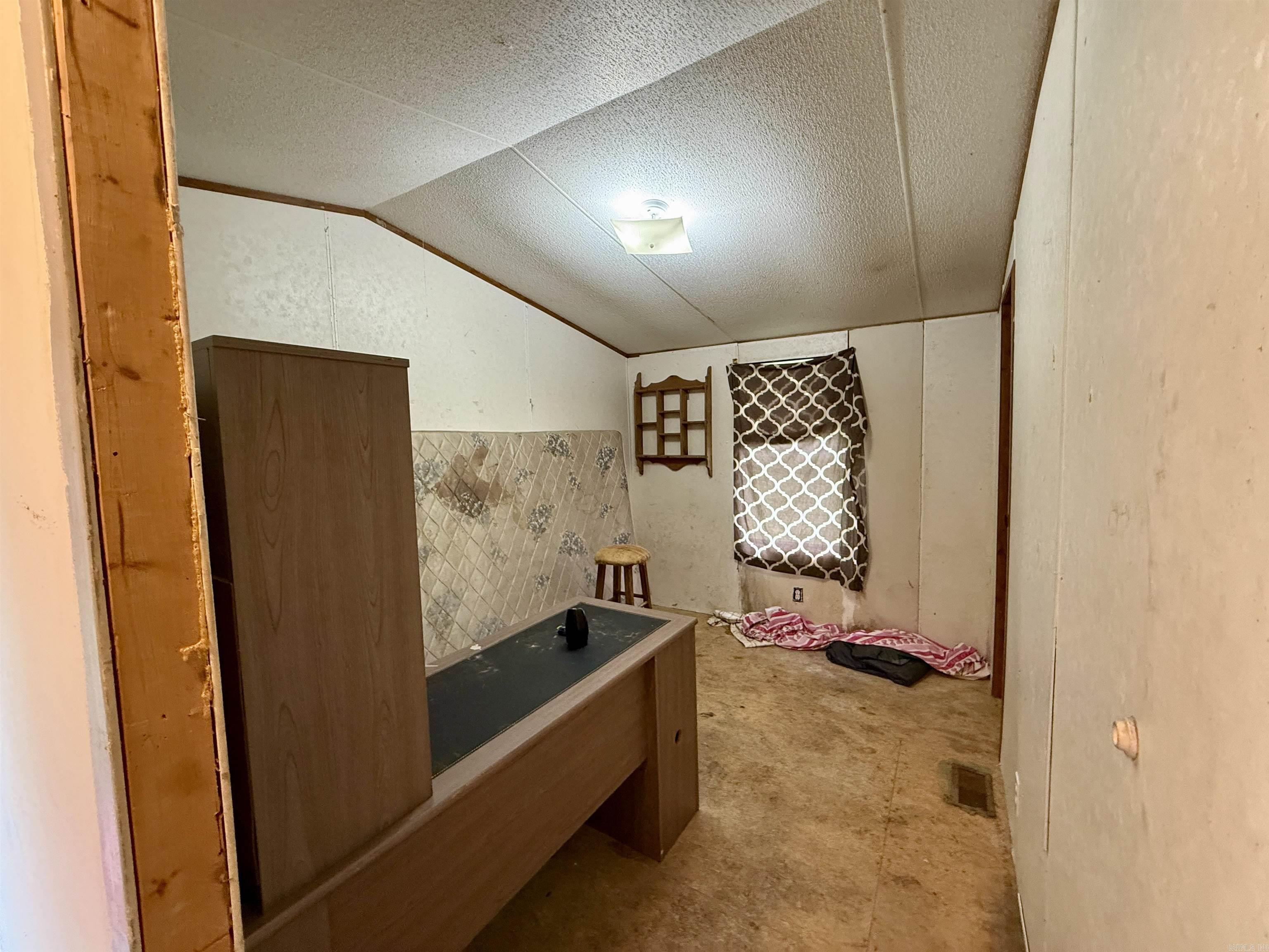 618 Polk Road 24 Property Photo 15