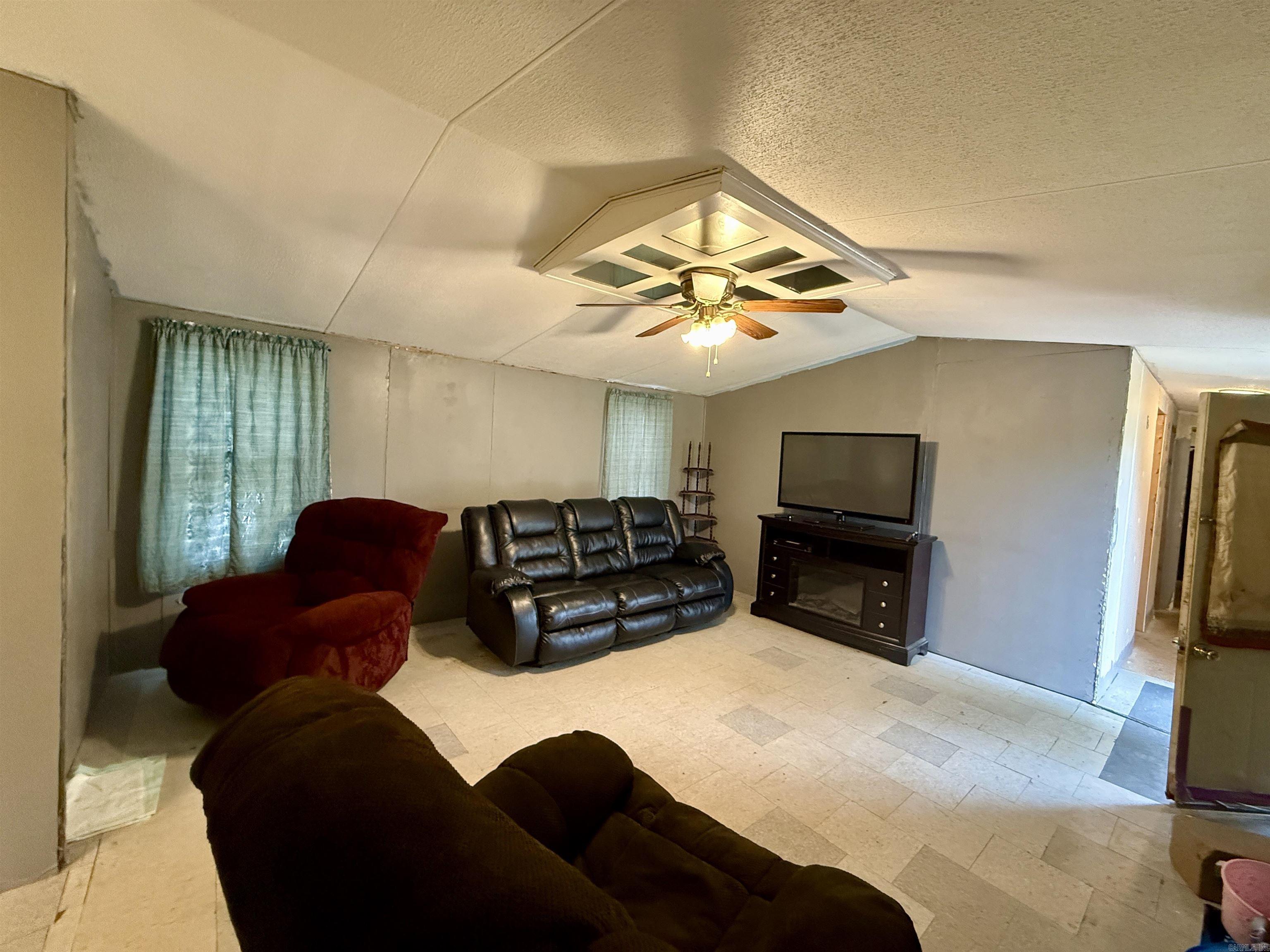 618 Polk Road 24 Property Photo 18