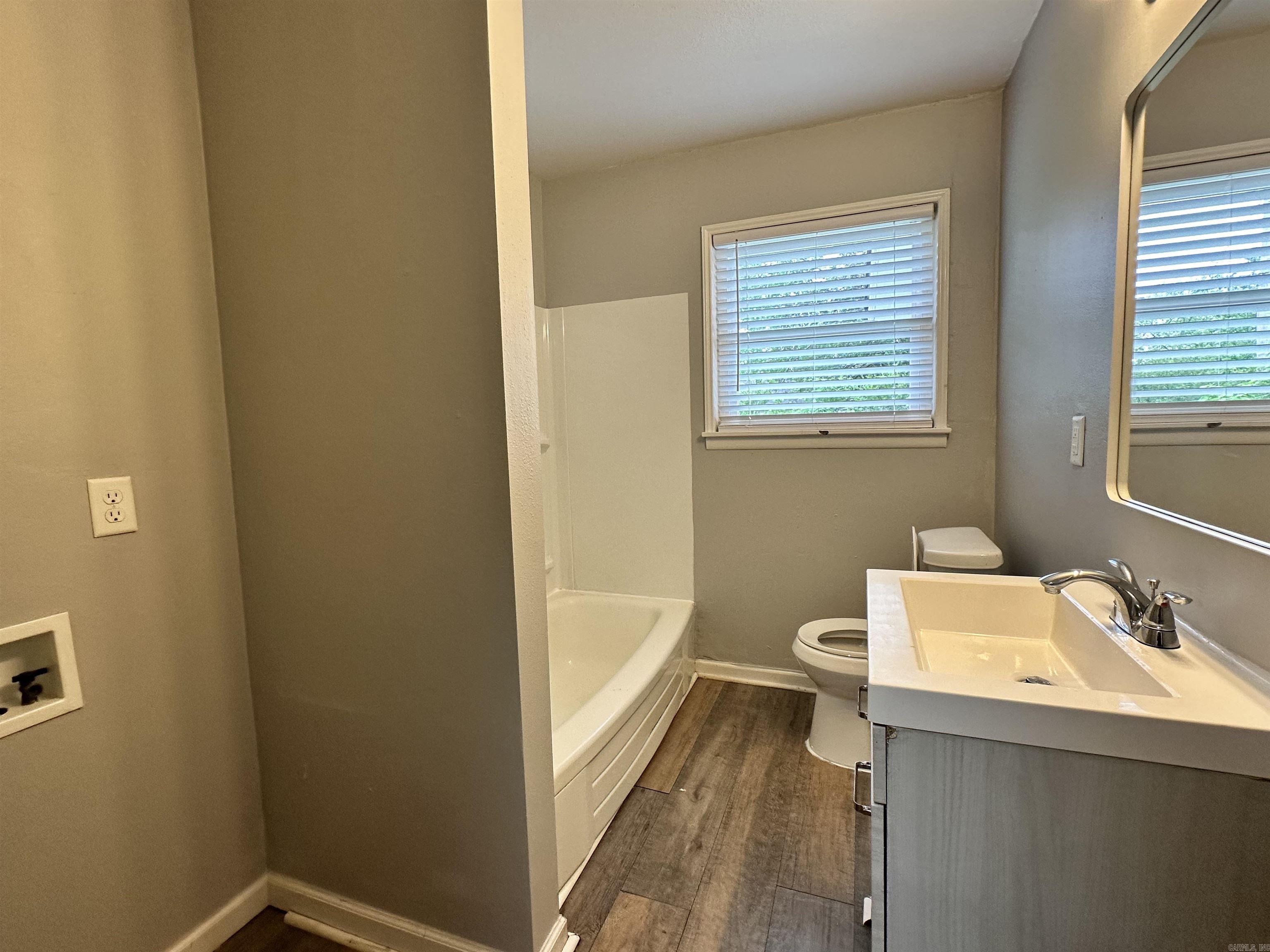 512 Ellen Drive Property Photo 8
