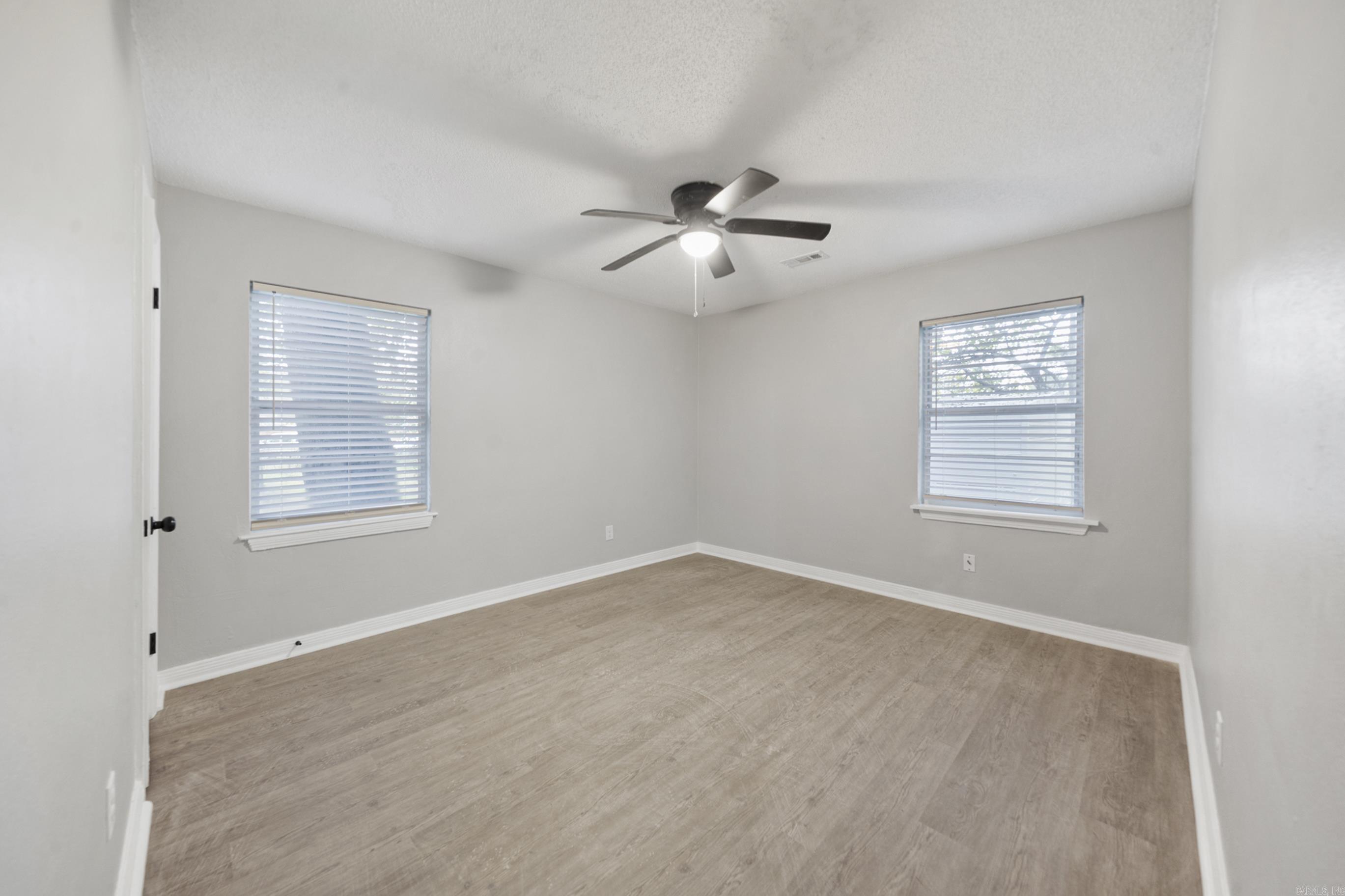 11 Spear Road Property Photo 15