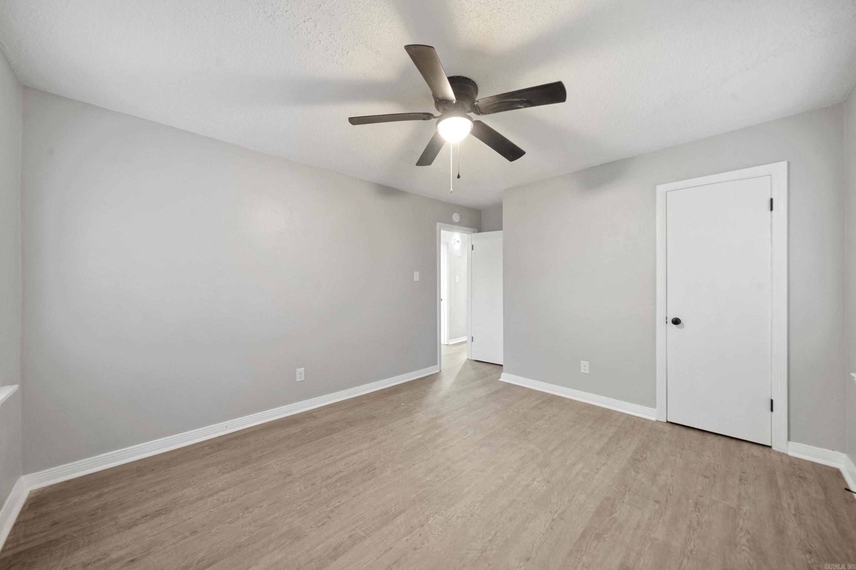 11 Spear Road Property Photo 16