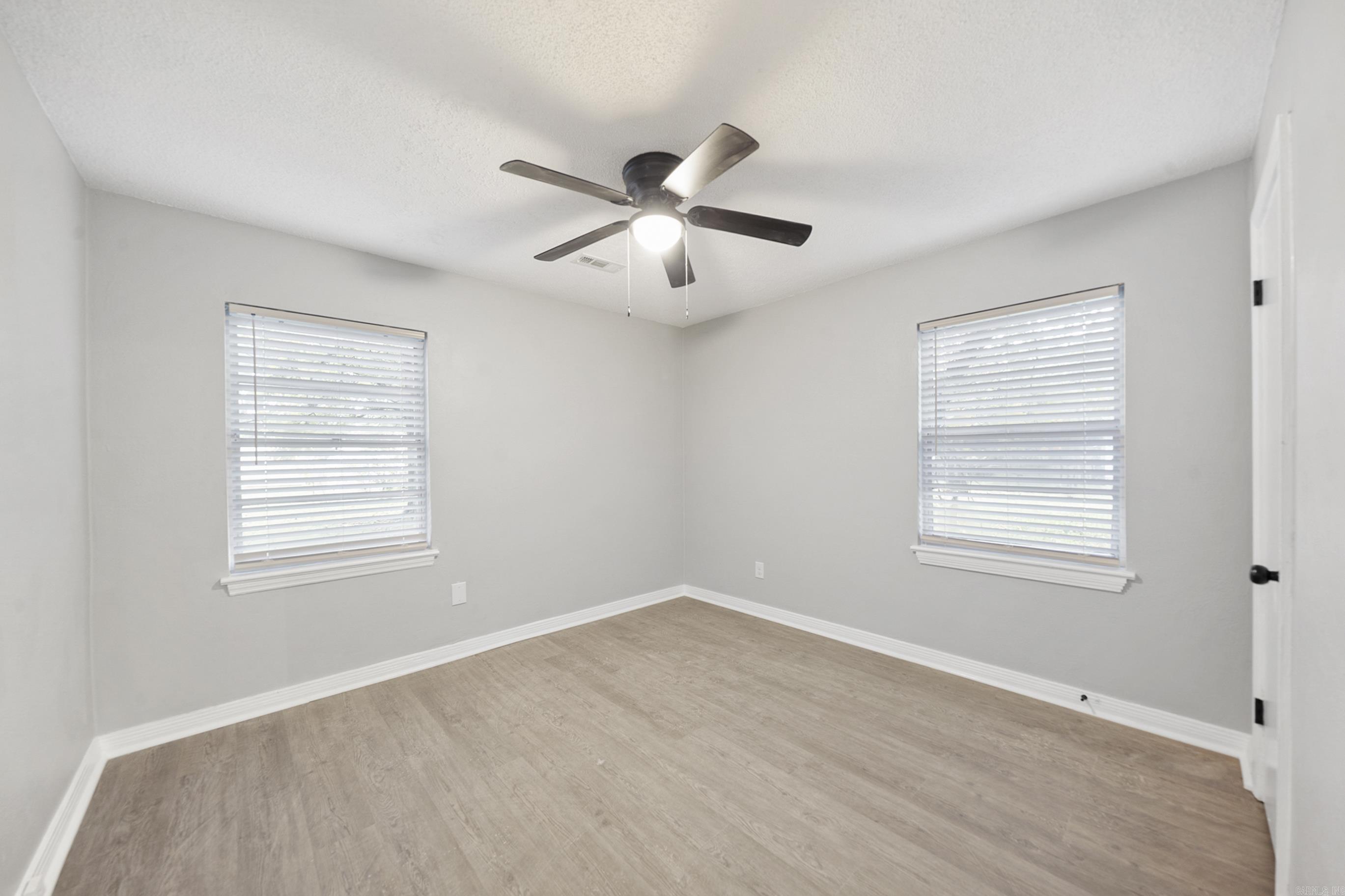 11 Spear Road Property Photo 17