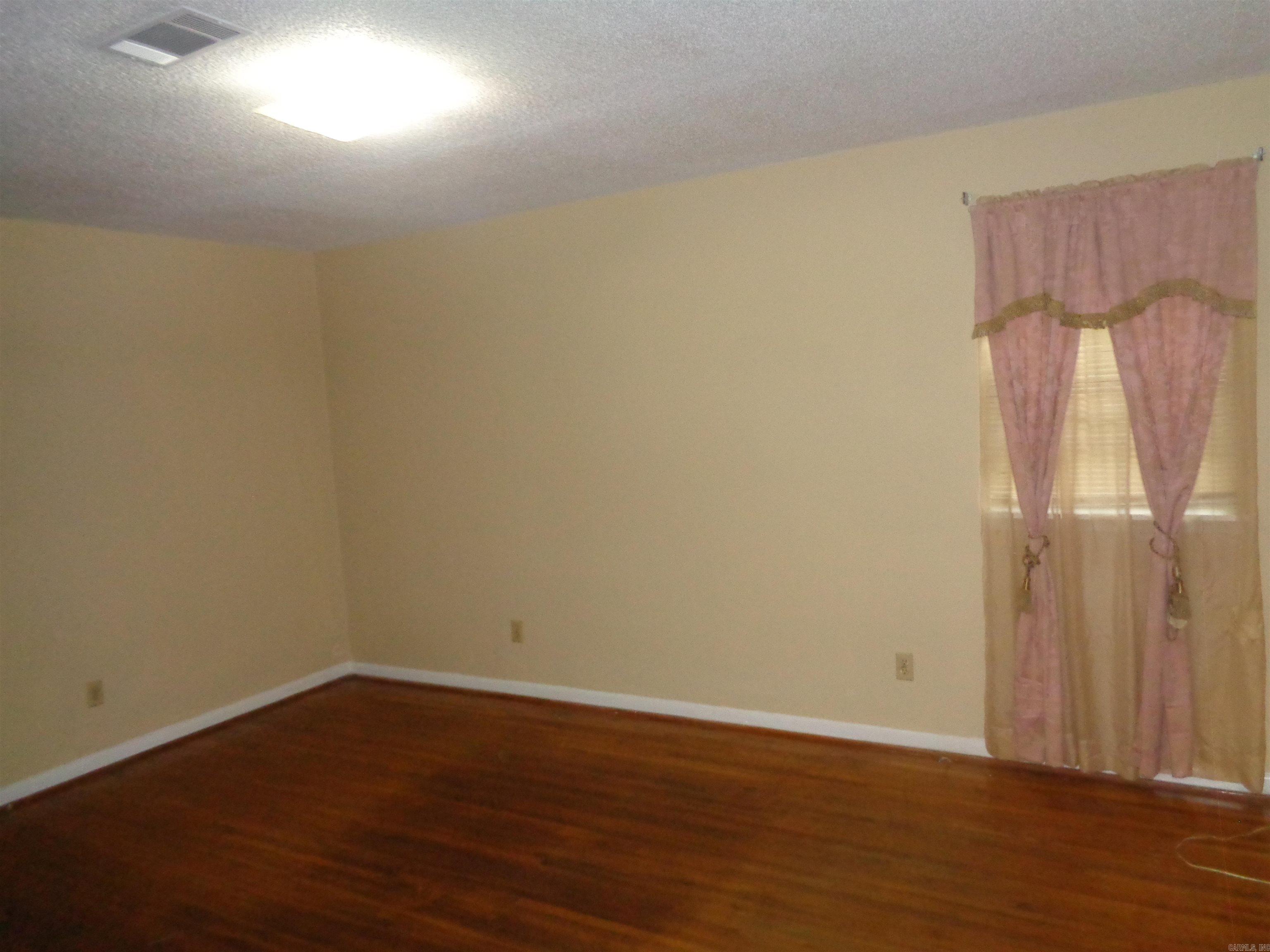4110 Malloy Street Property Photo 29