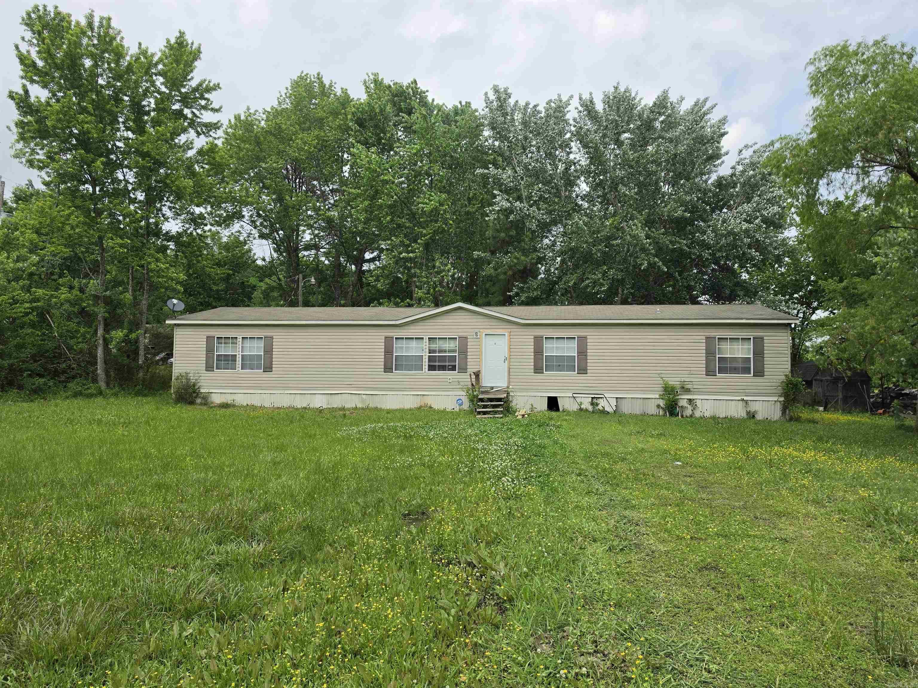 5268 Prince St Property Photo 1