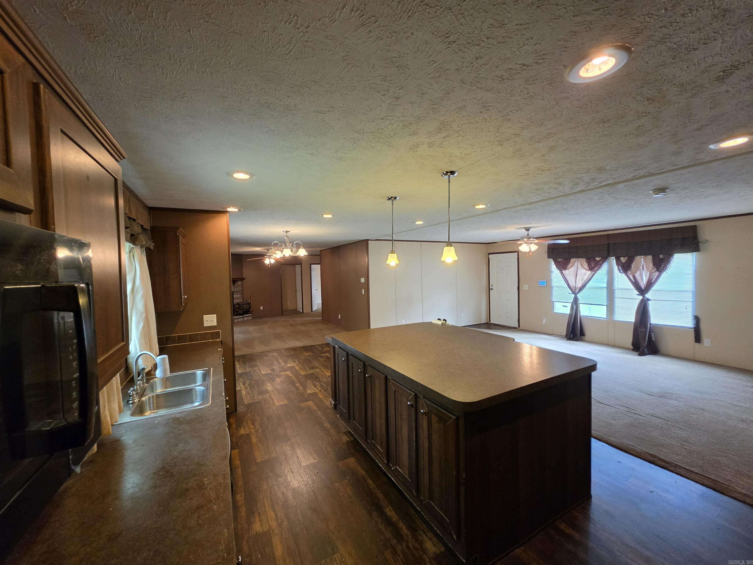 5268 Prince St Property Photo 3