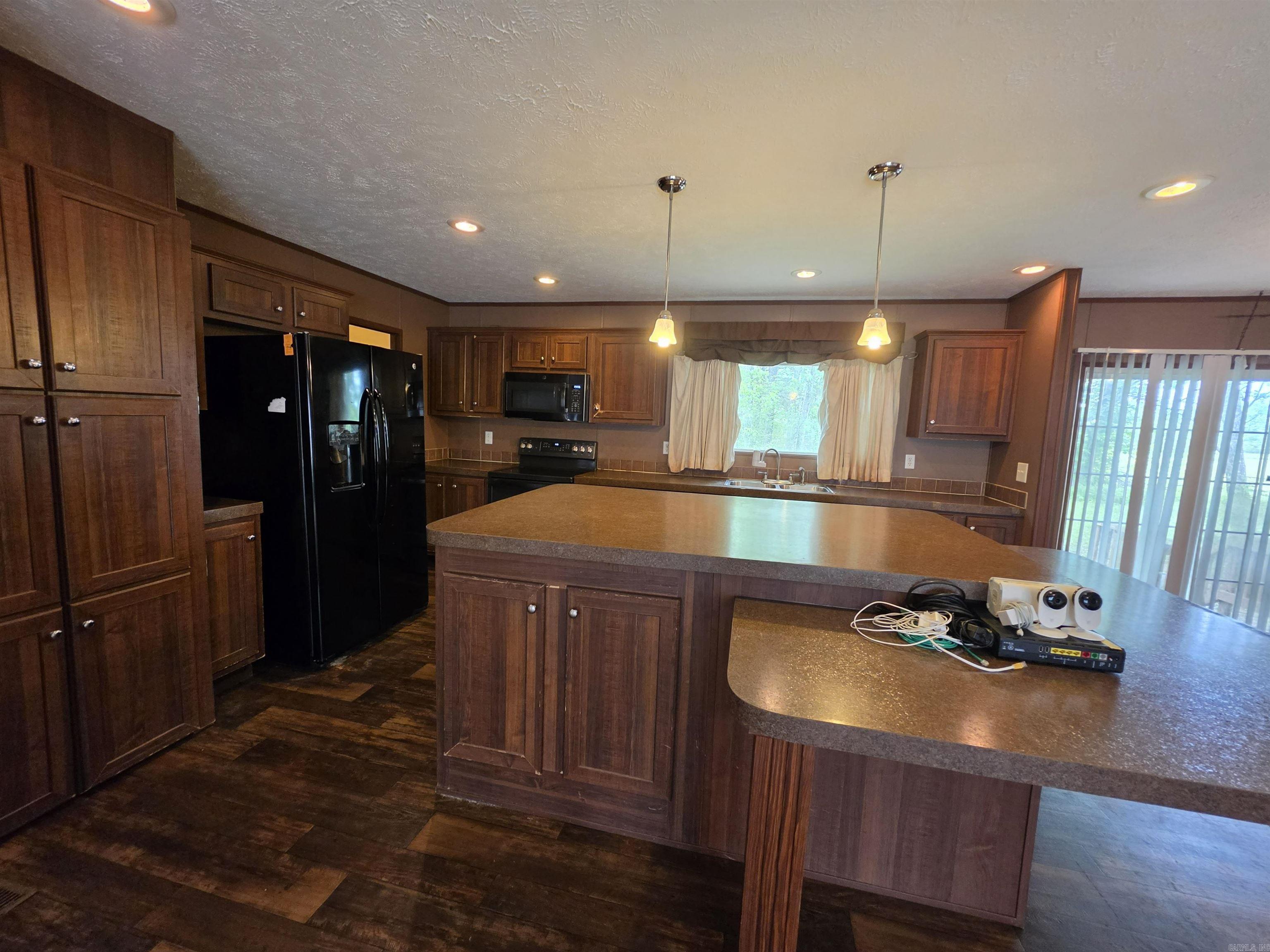 5268 Prince St Property Photo 6