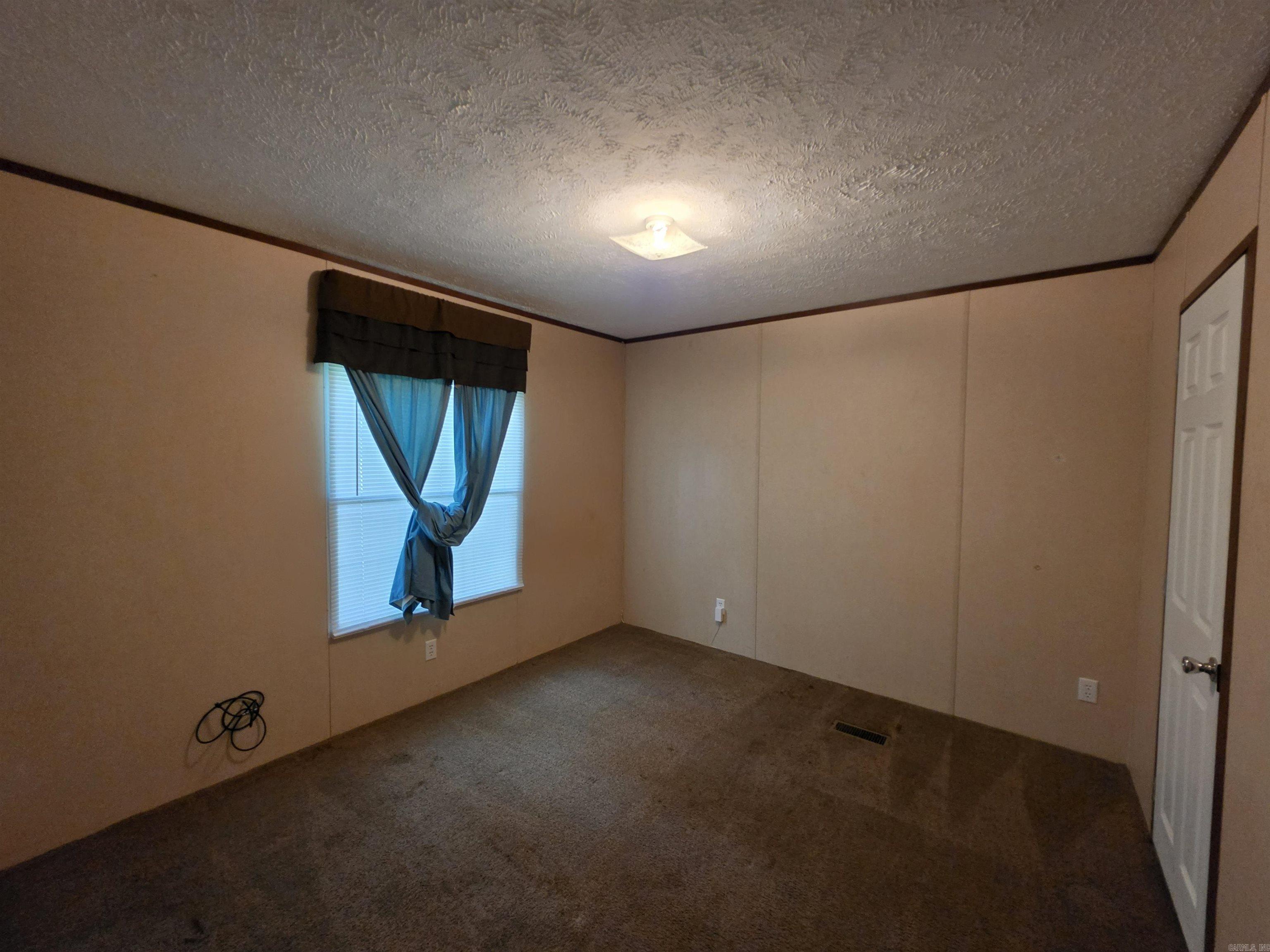 5268 Prince St Property Photo 21