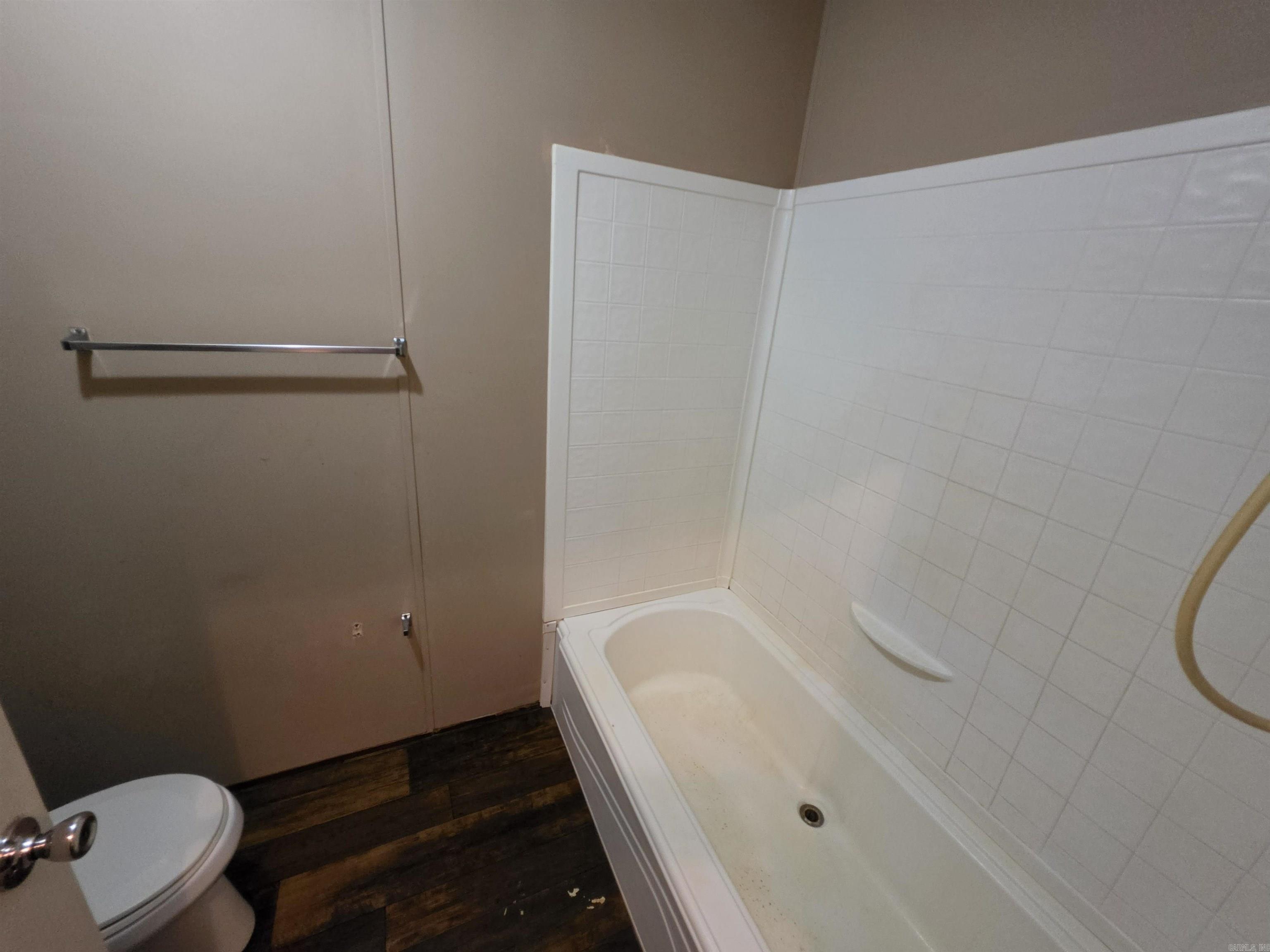 5268 Prince St Property Photo 24