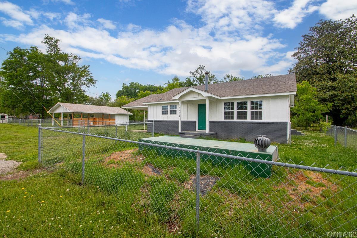 16494 12th Property Photo 3