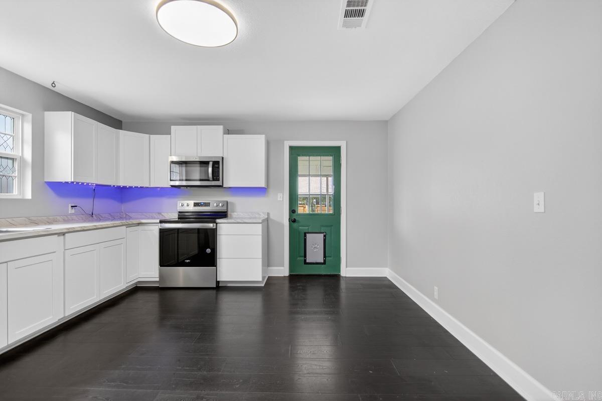 16494 12th Property Photo 7