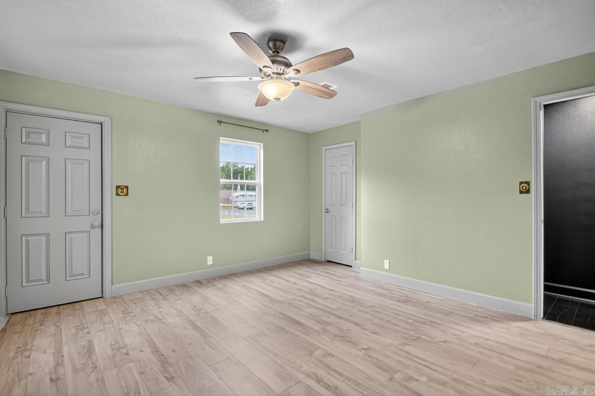 16494 12th Property Photo 10