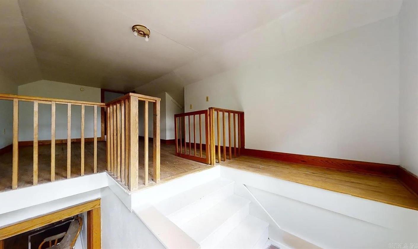 4714 Highway 14 Property Photo 9