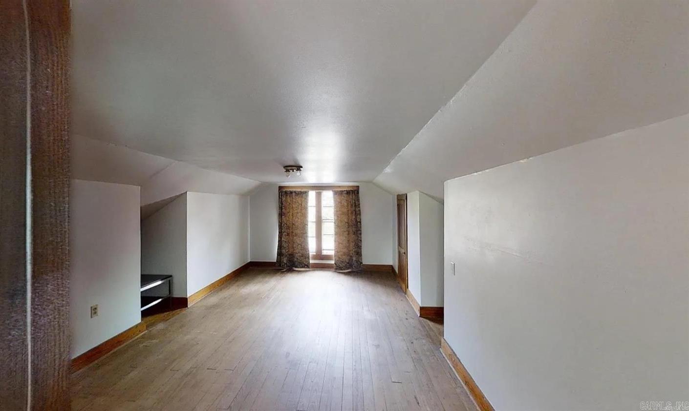 4714 Highway 14 Property Photo 10