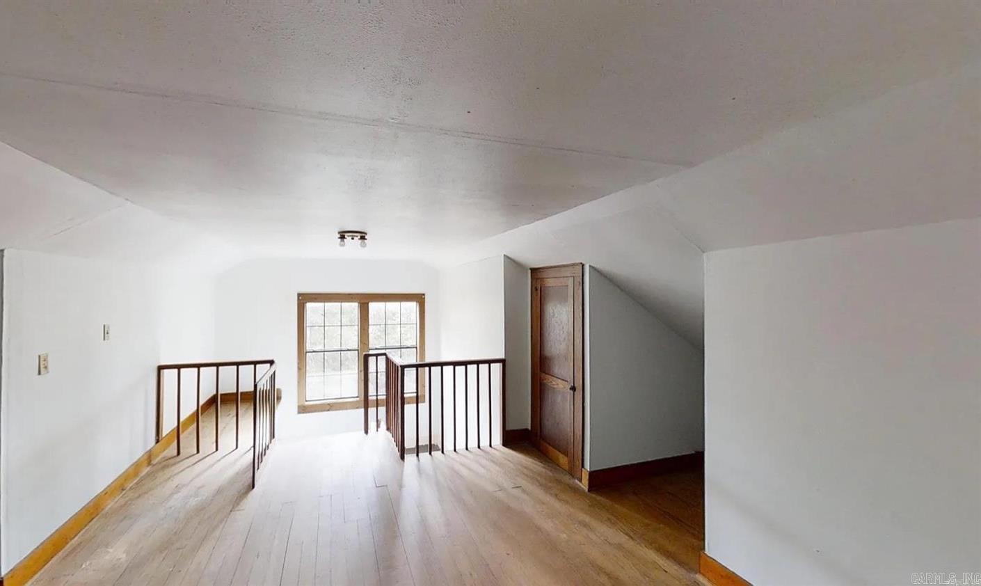 4714 Highway 14 Property Photo 14
