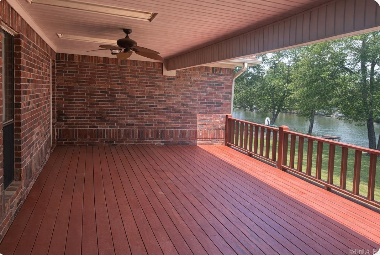 237 Scenic Drive Property Photo 3