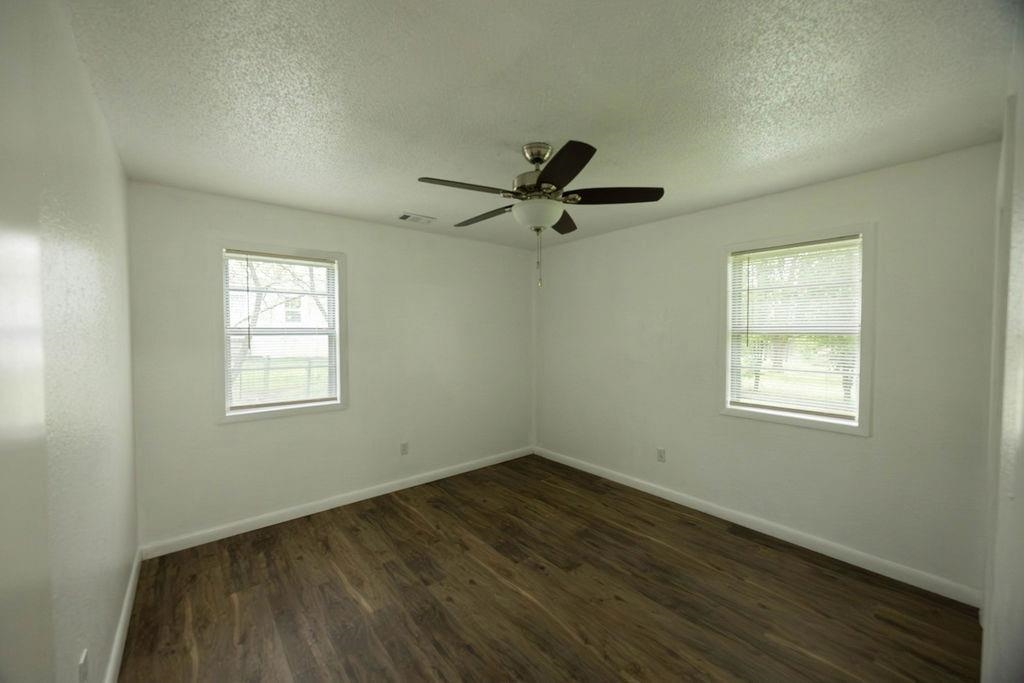 409 S 2nd Street Property Photo 11