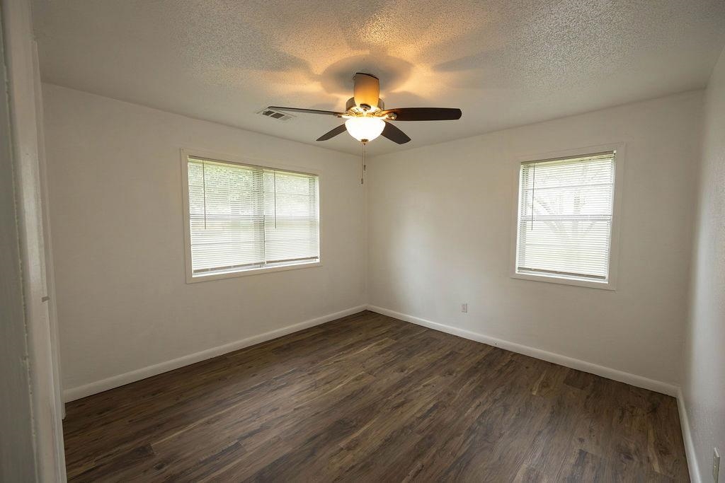 409 S 2nd Street Property Photo 13