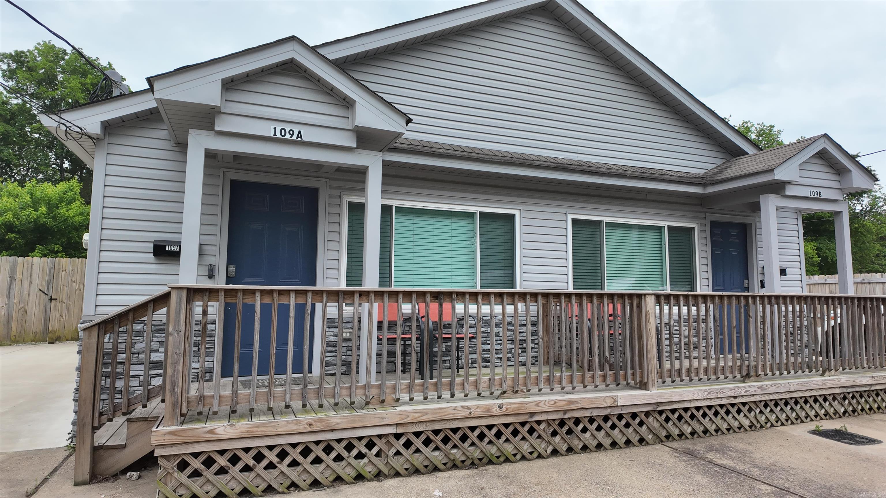 109a Alcorn St A Property Photo 2