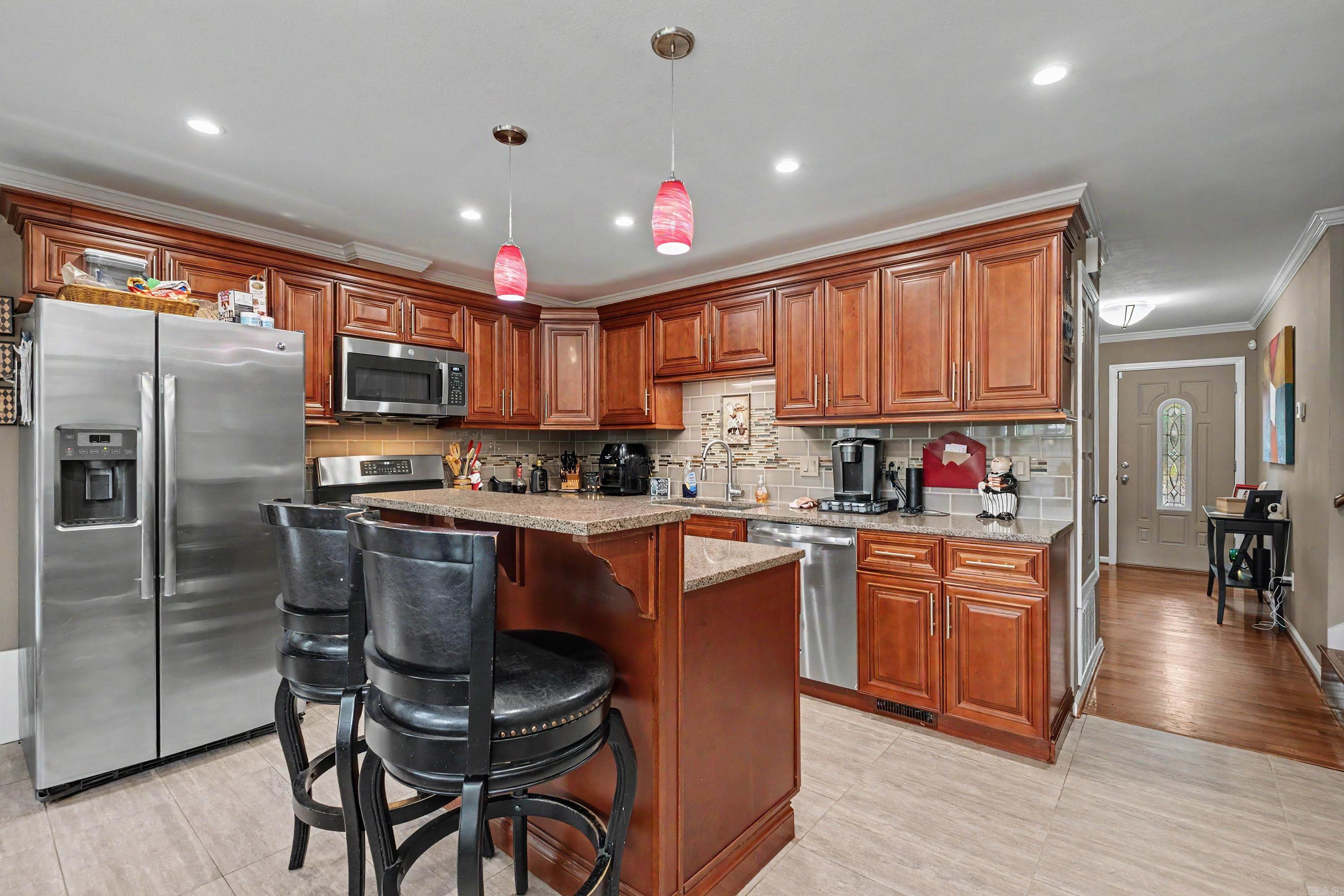 7 Amber Court Property Photo 4