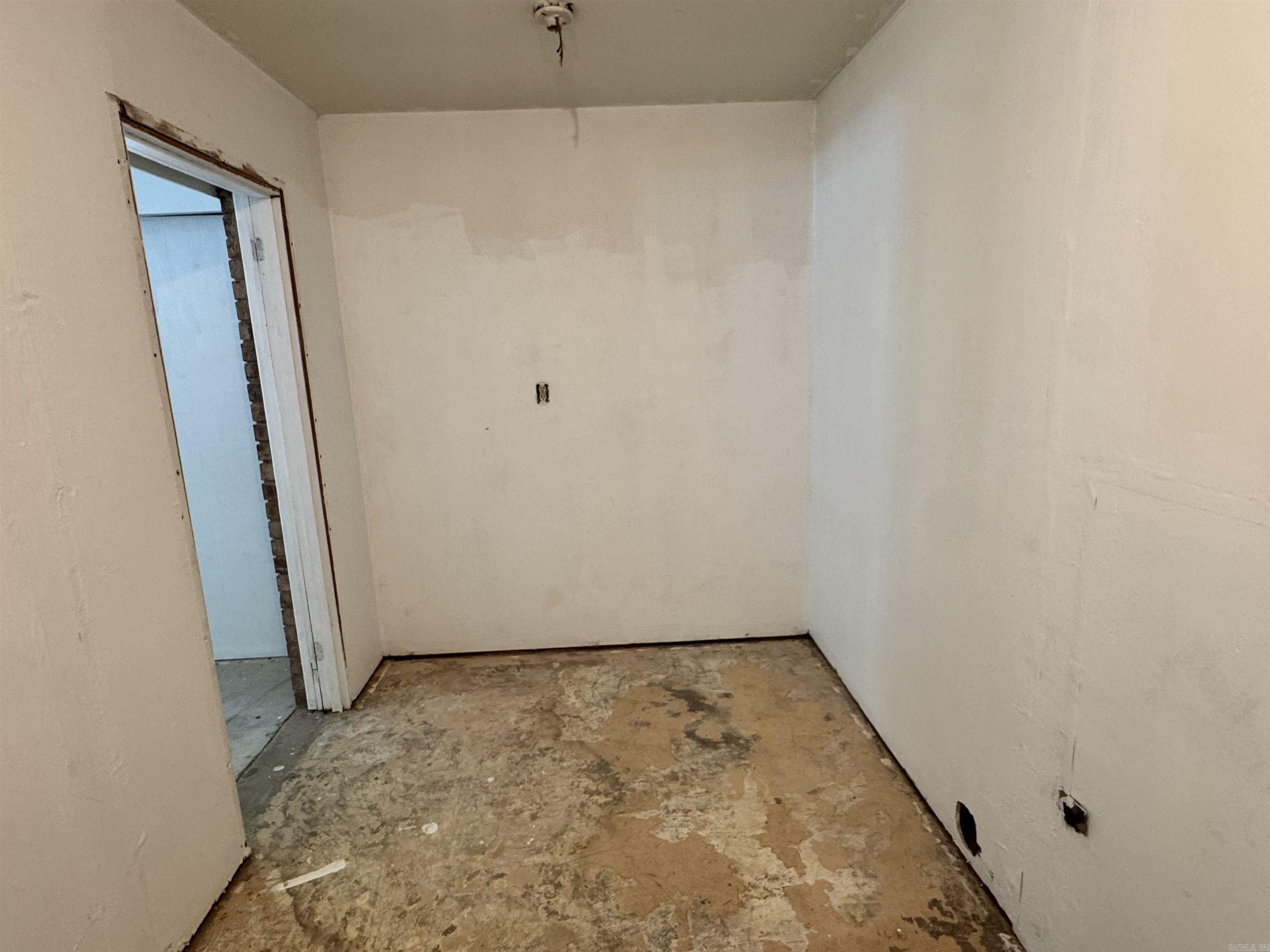 151 Payne Street Property Photo 22