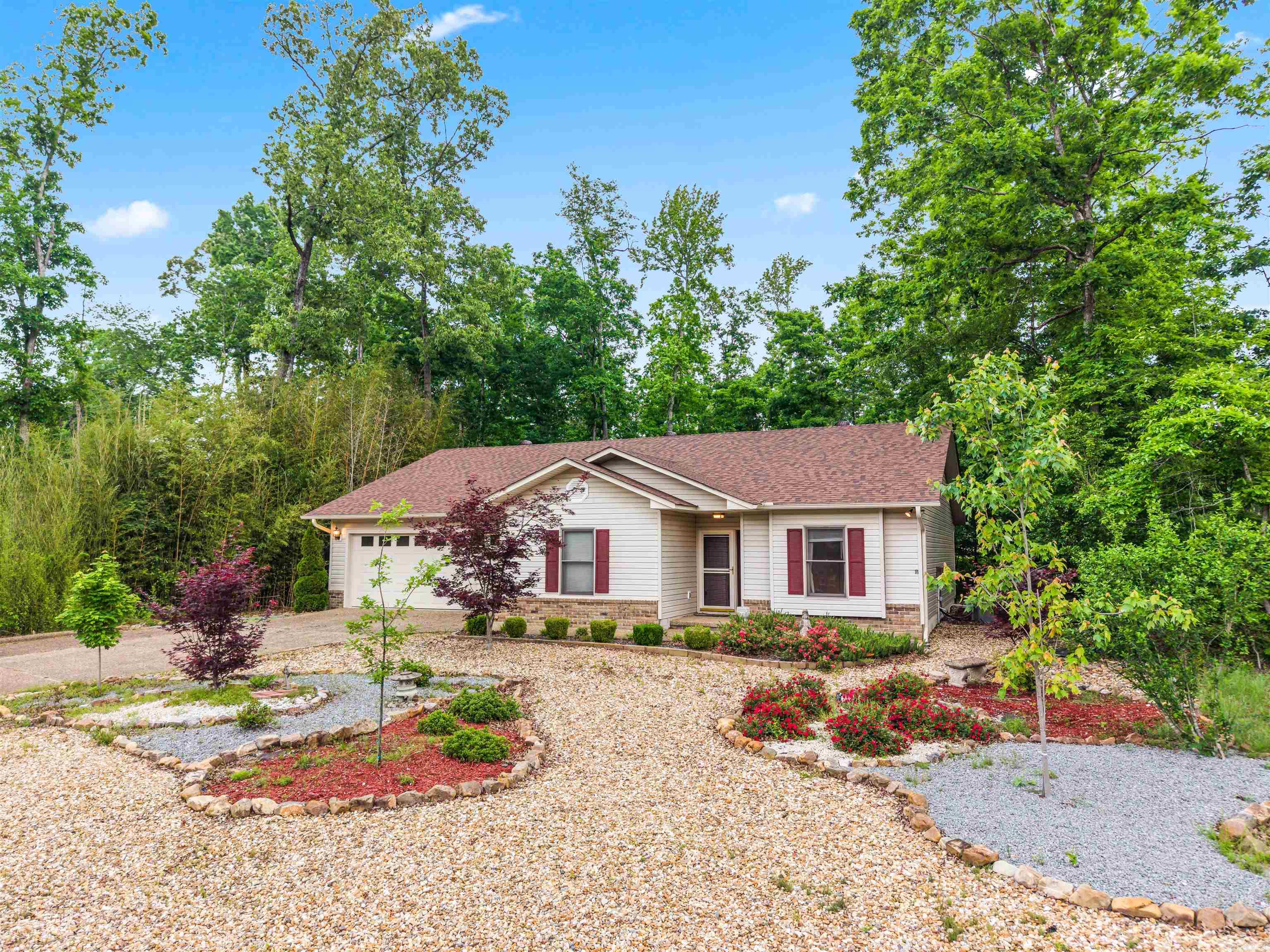 27 Burgos Way Property Photo 3