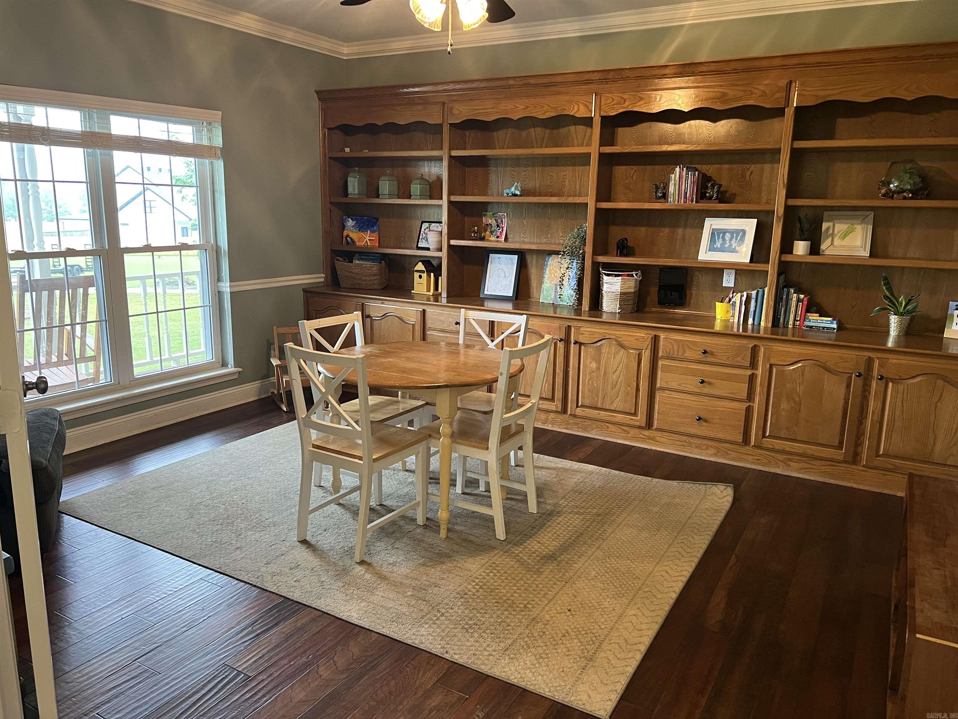 1155 Lisa Lane Property Photo 17