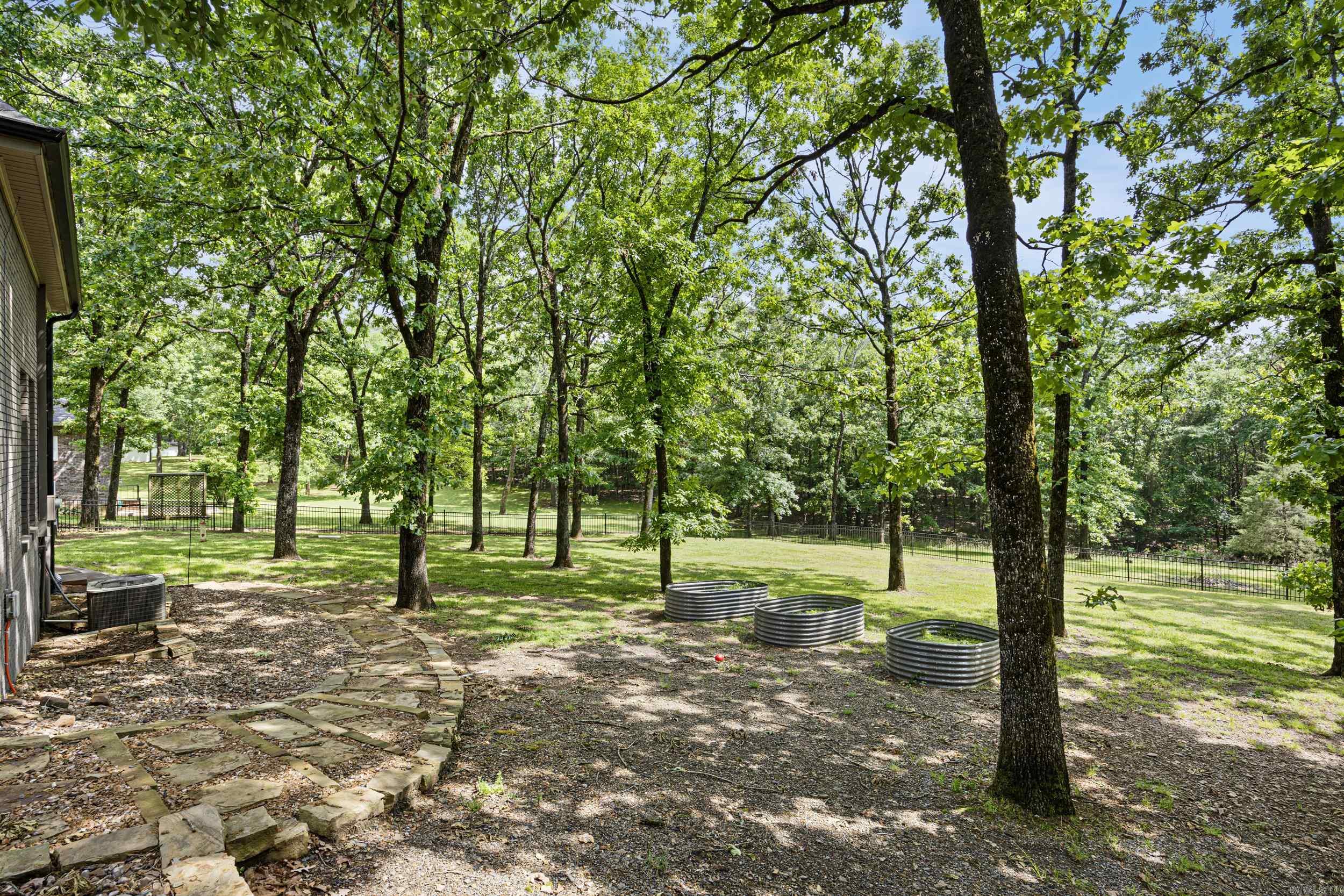 9 Rosemary Ln Property Photo 35