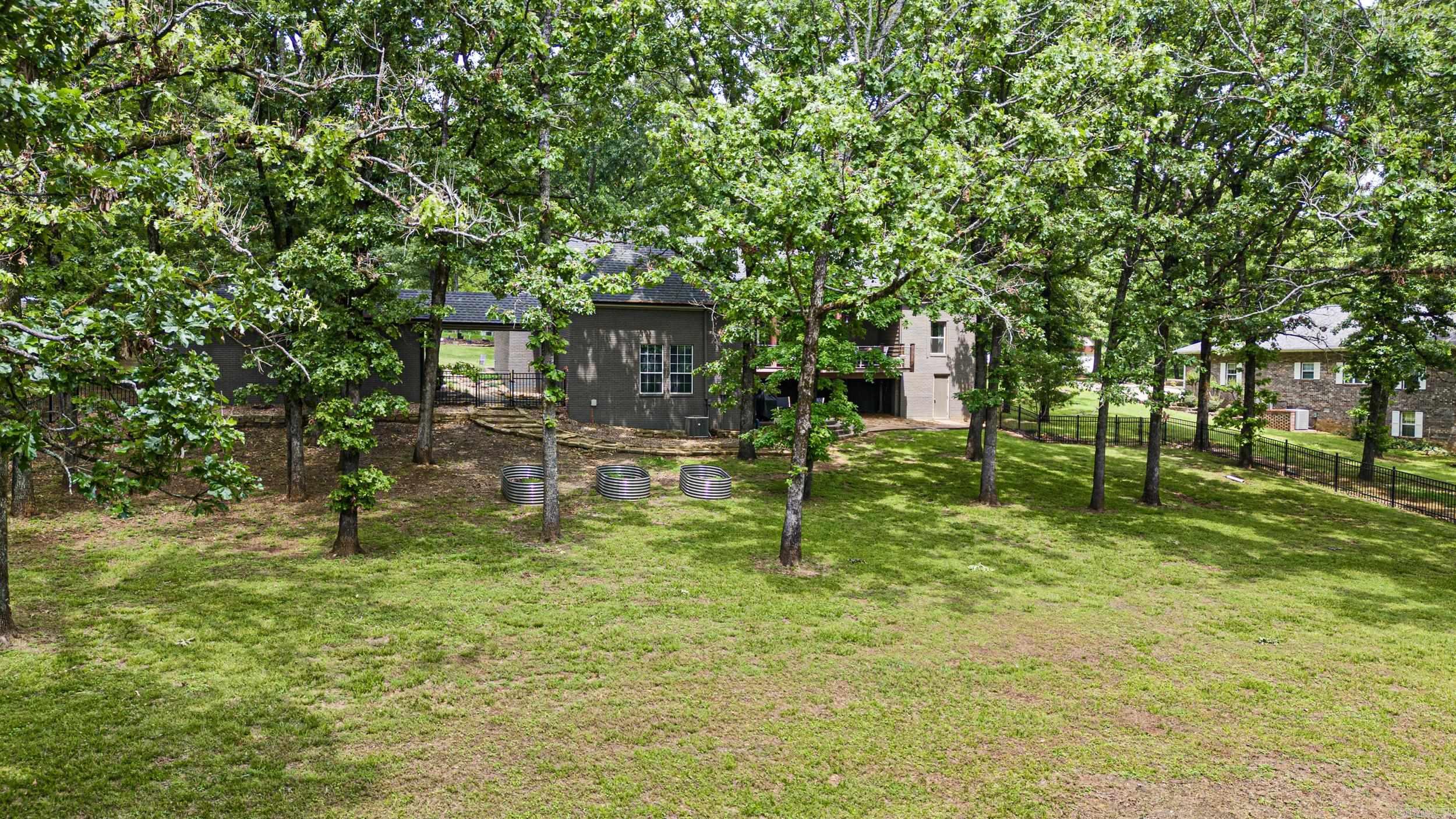 9 Rosemary Ln Property Photo 45