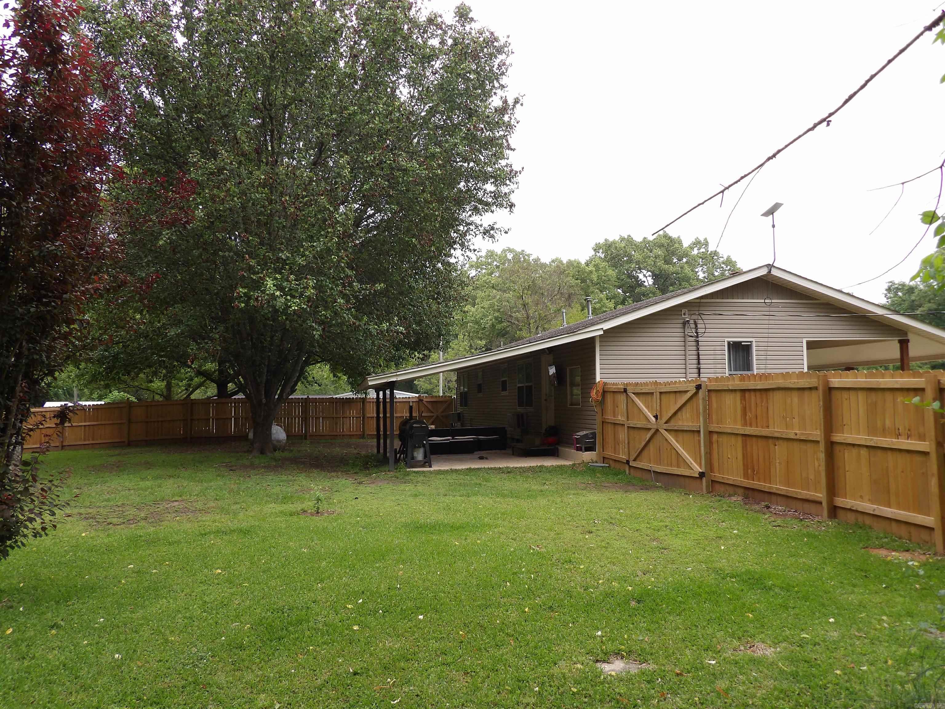 811 Rock Springs Road Property Photo 6