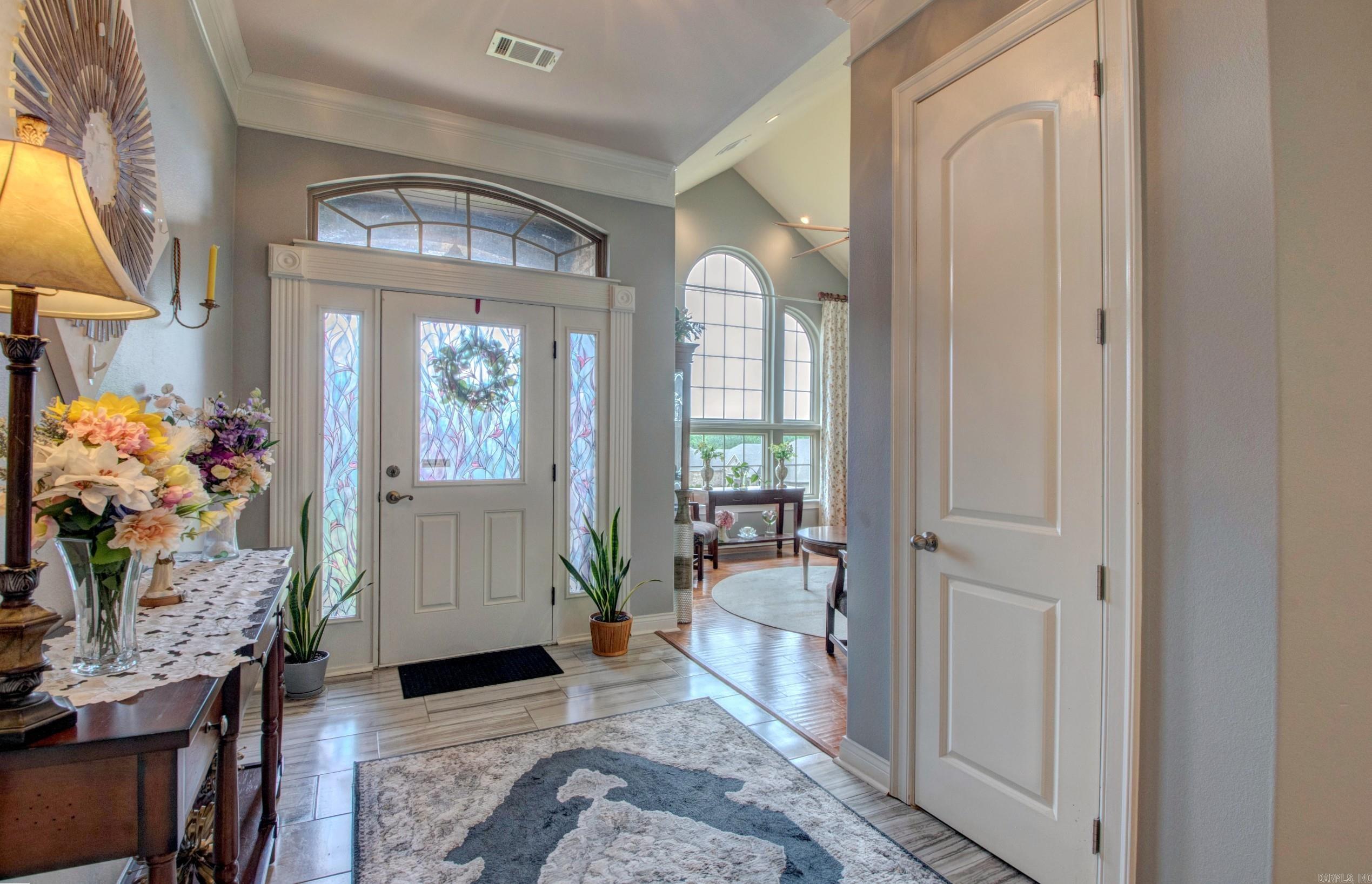3200 Falling Waters Road Property Photo 2