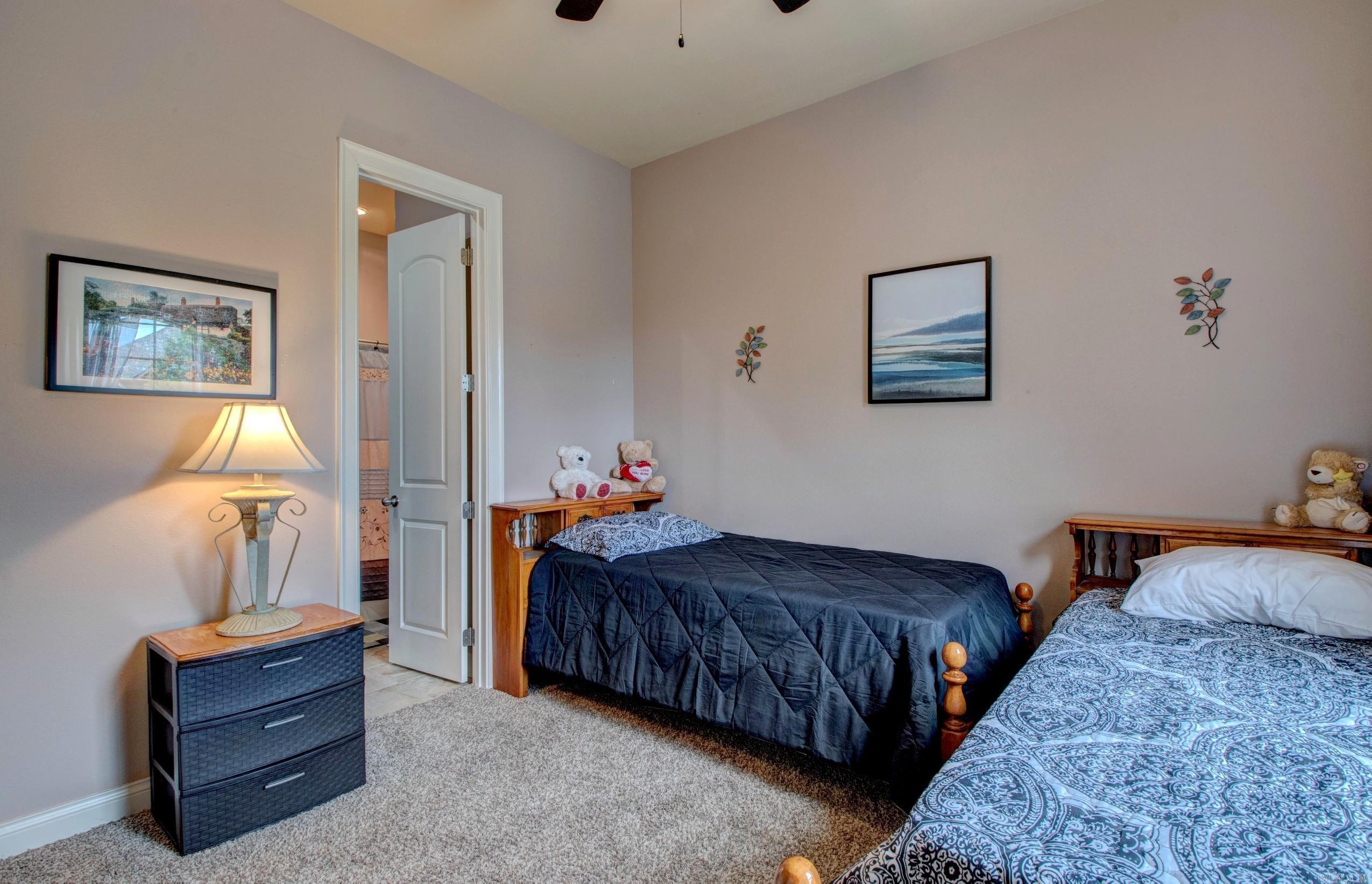3200 Falling Waters Road Property Photo 24