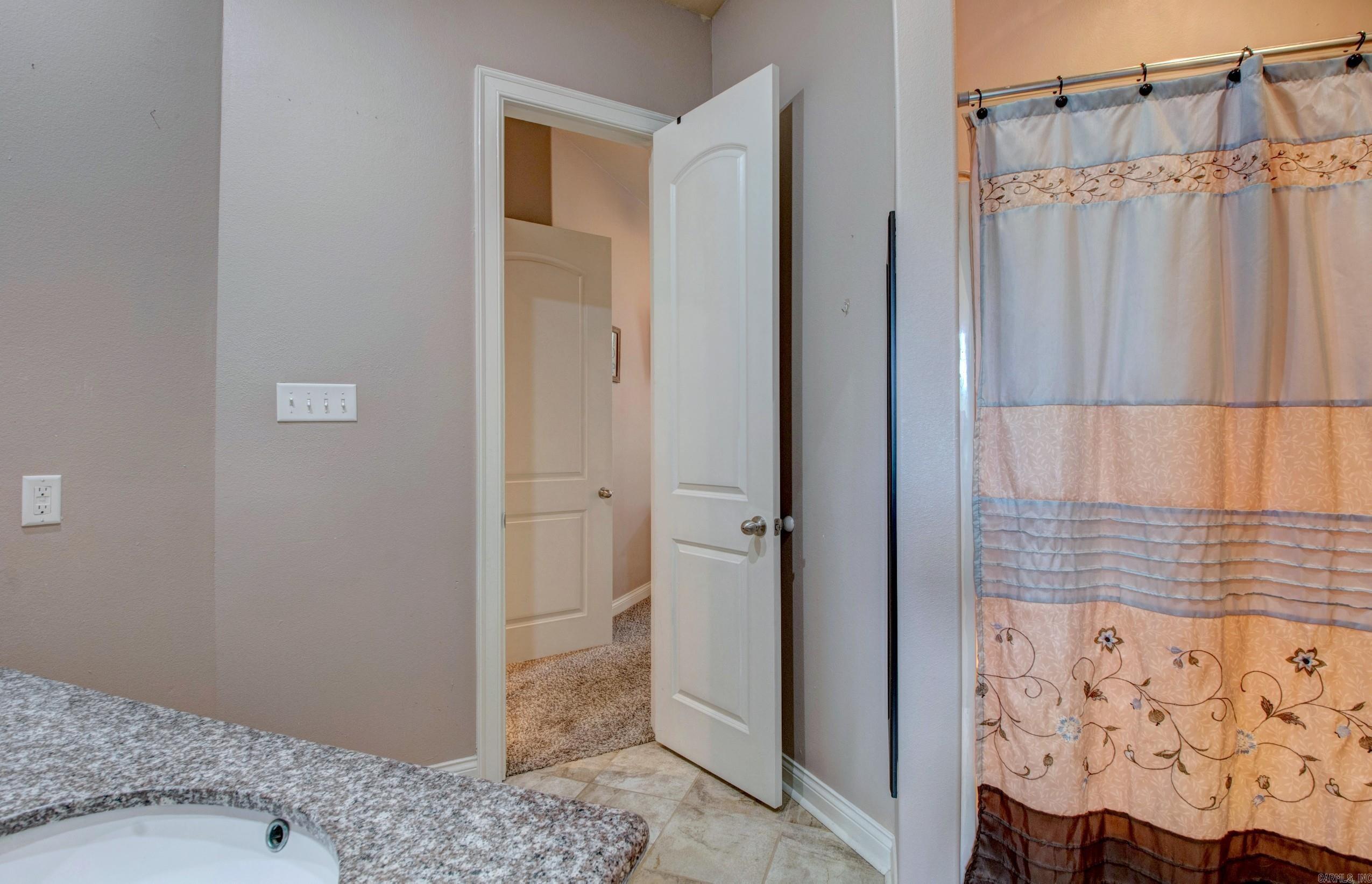 3200 Falling Waters Road Property Photo 25