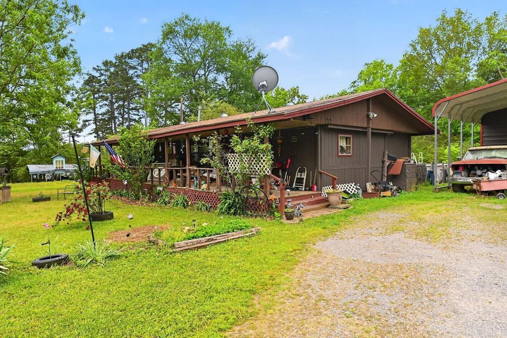 581 Pinewood Road Property Photo 6