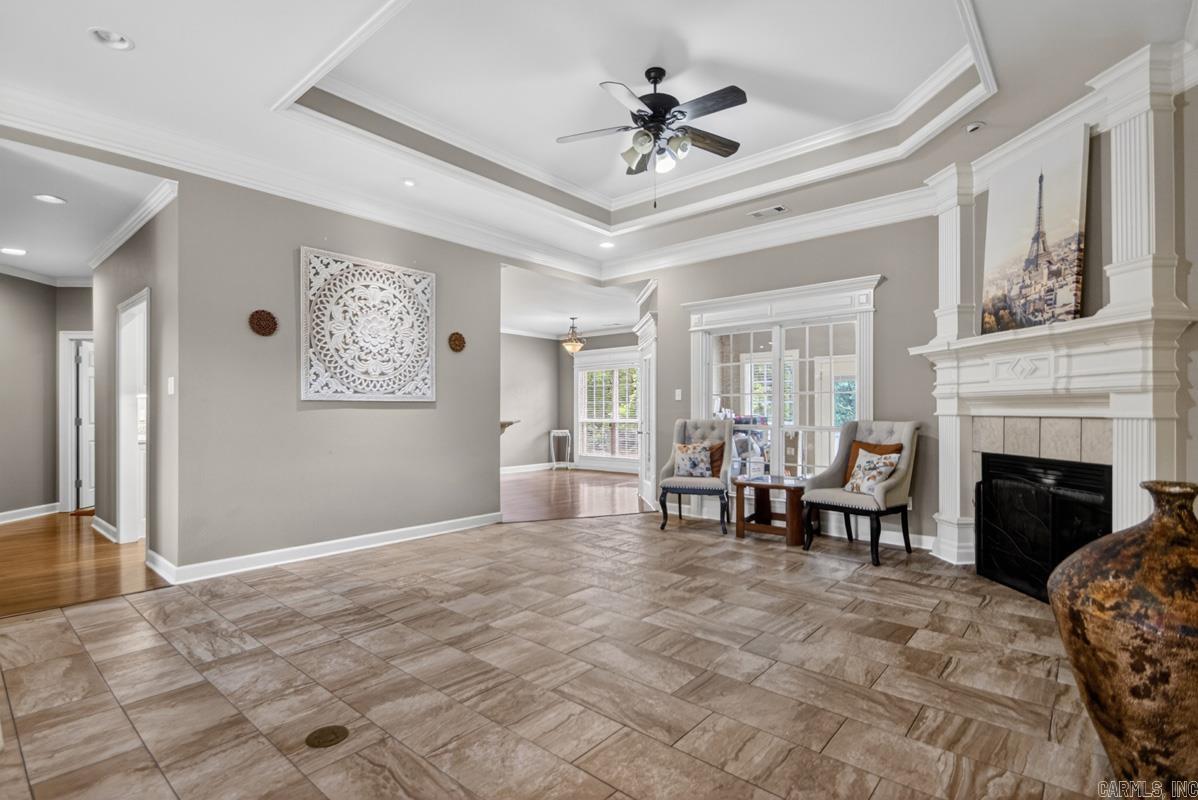 7032 Gap Ridge Drive Property Photo 6