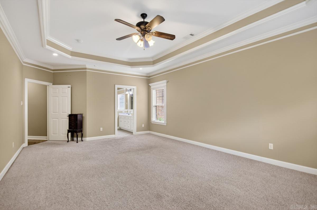 7032 Gap Ridge Drive Property Photo 12