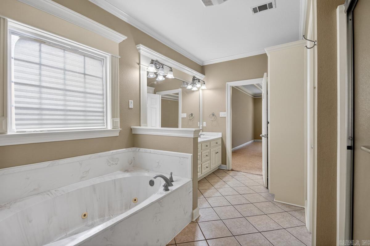 7032 Gap Ridge Drive Property Photo 15