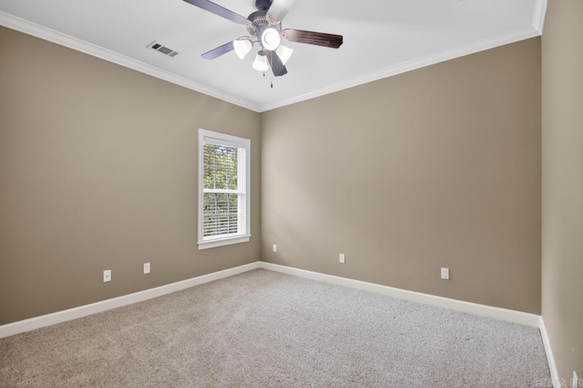 7032 Gap Ridge Drive Property Photo 22