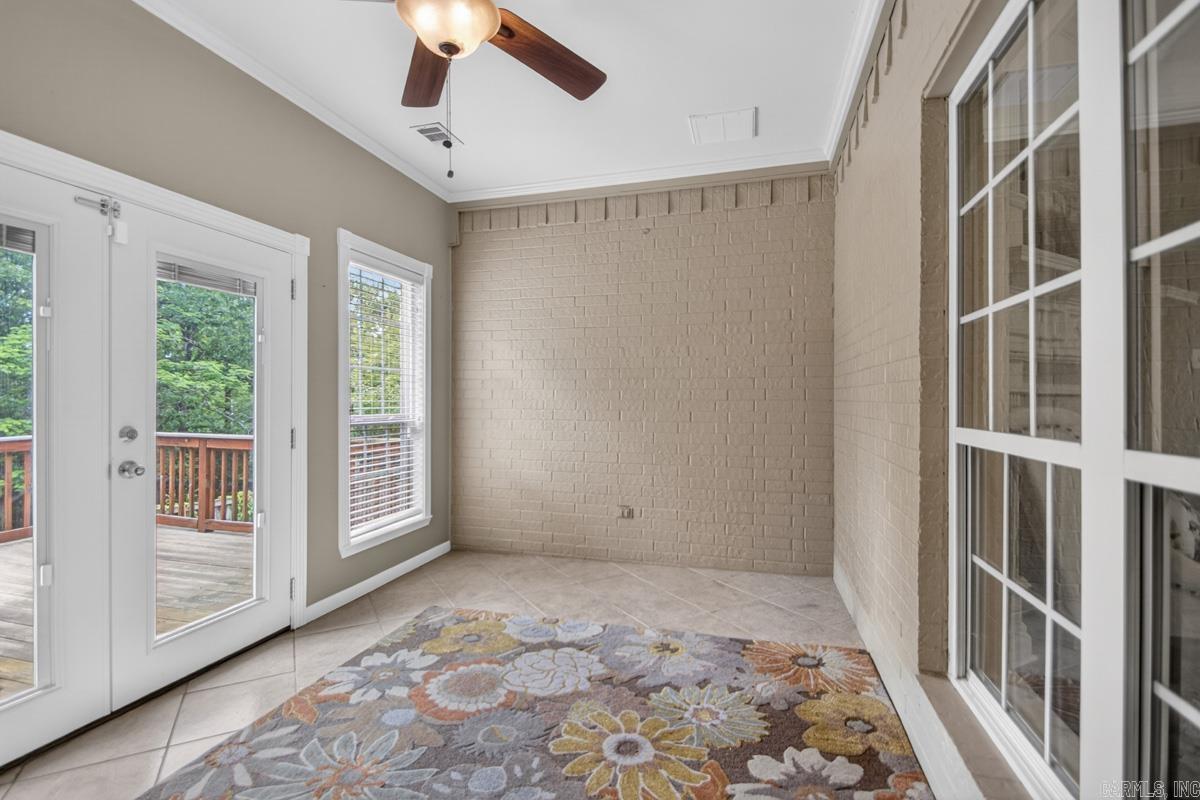 7032 Gap Ridge Drive Property Photo 24